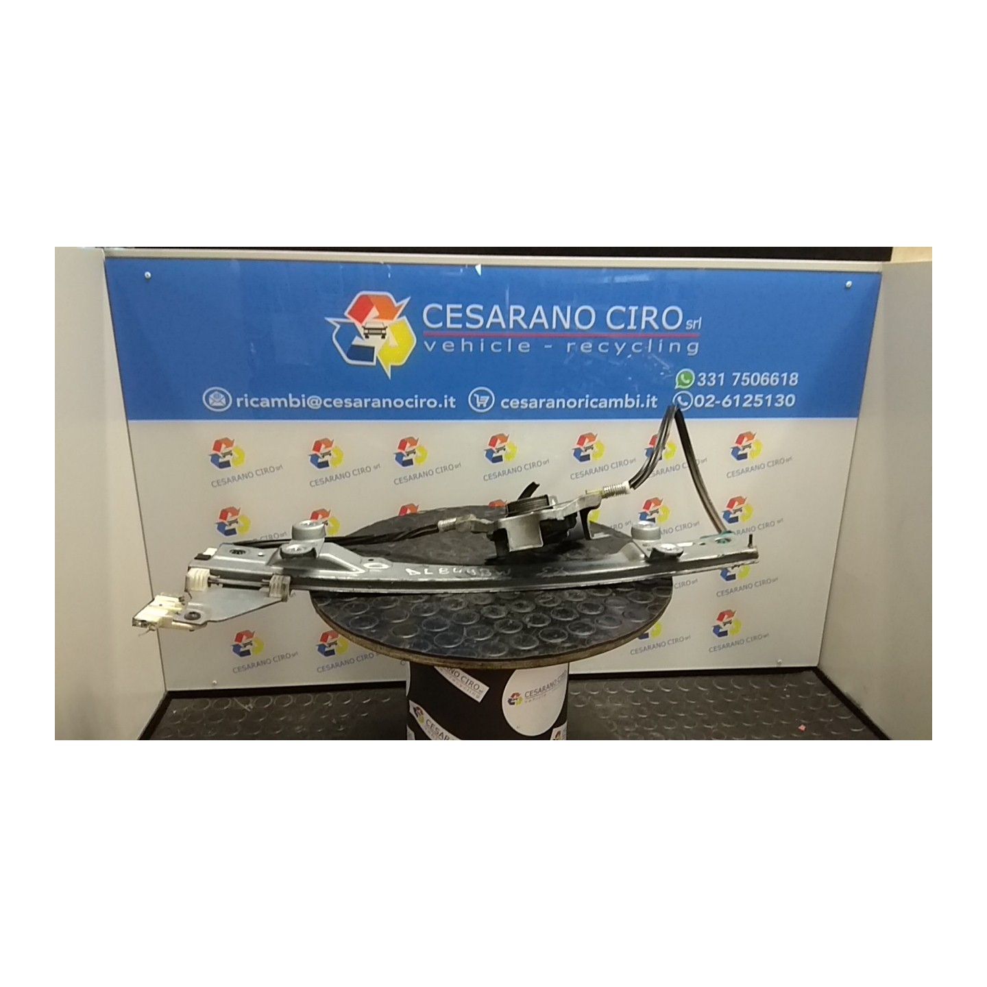 ALZACRISTALLO ELETTR. PORTA ANT. CON MOTORINO SX. 065 RENAULT TWINGO 2A SERIE (06/07-02/12) D4FJ7 8200384743