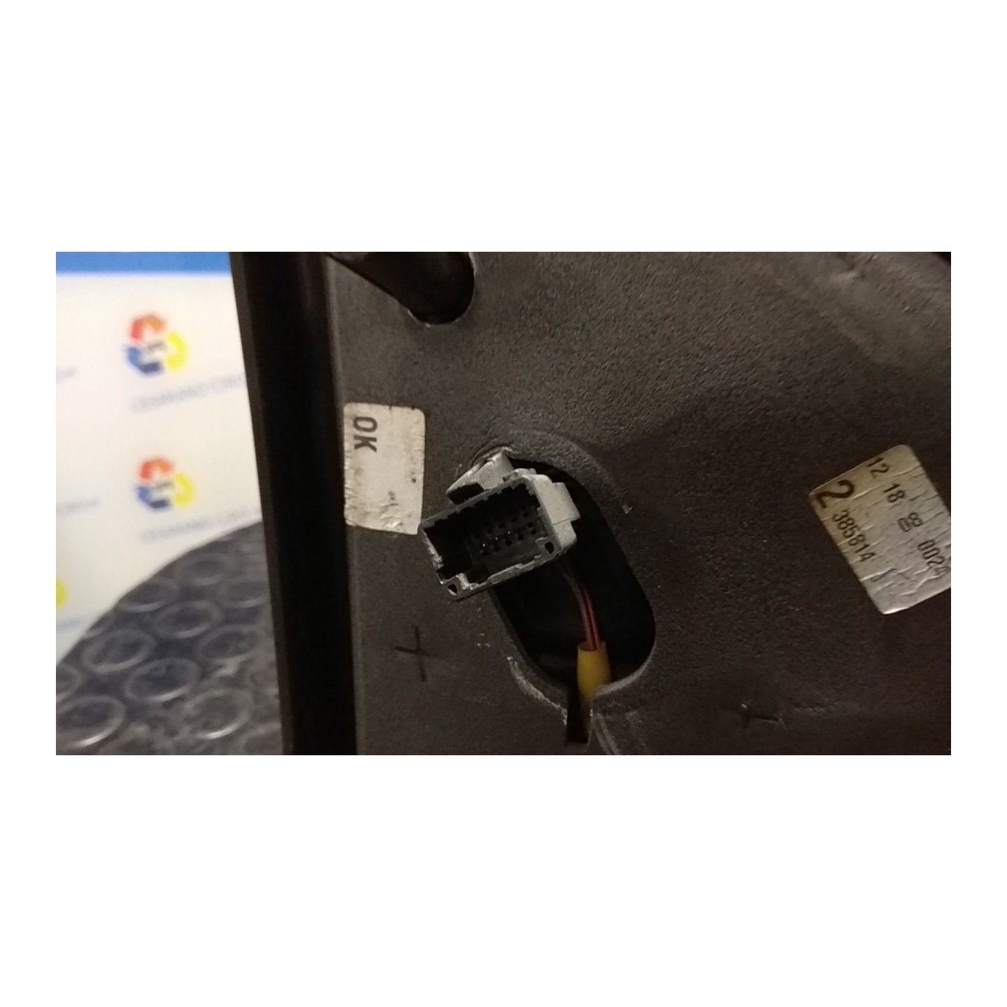 RETROVISORE EST. REGOLAZ. ELETTR. SX. 045 RENAULT TWINGO 2A SERIE (06/07-02/12) D4FJ7 7701067334