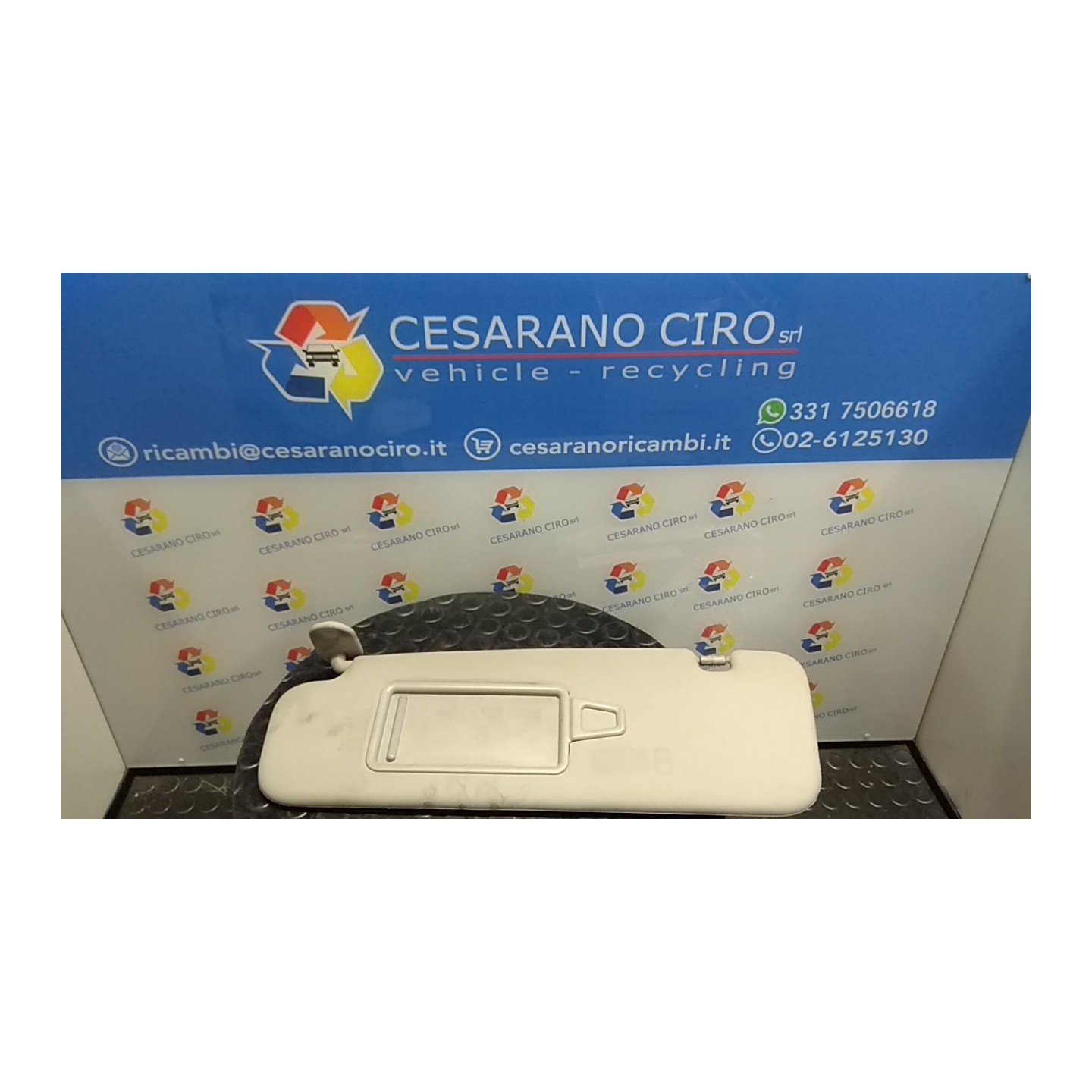 ALETTA PARASOLE PARABREZZA C/SPECCHIO SX. 087 KIA VENGA (01/10-) D4FC 852101P100ED