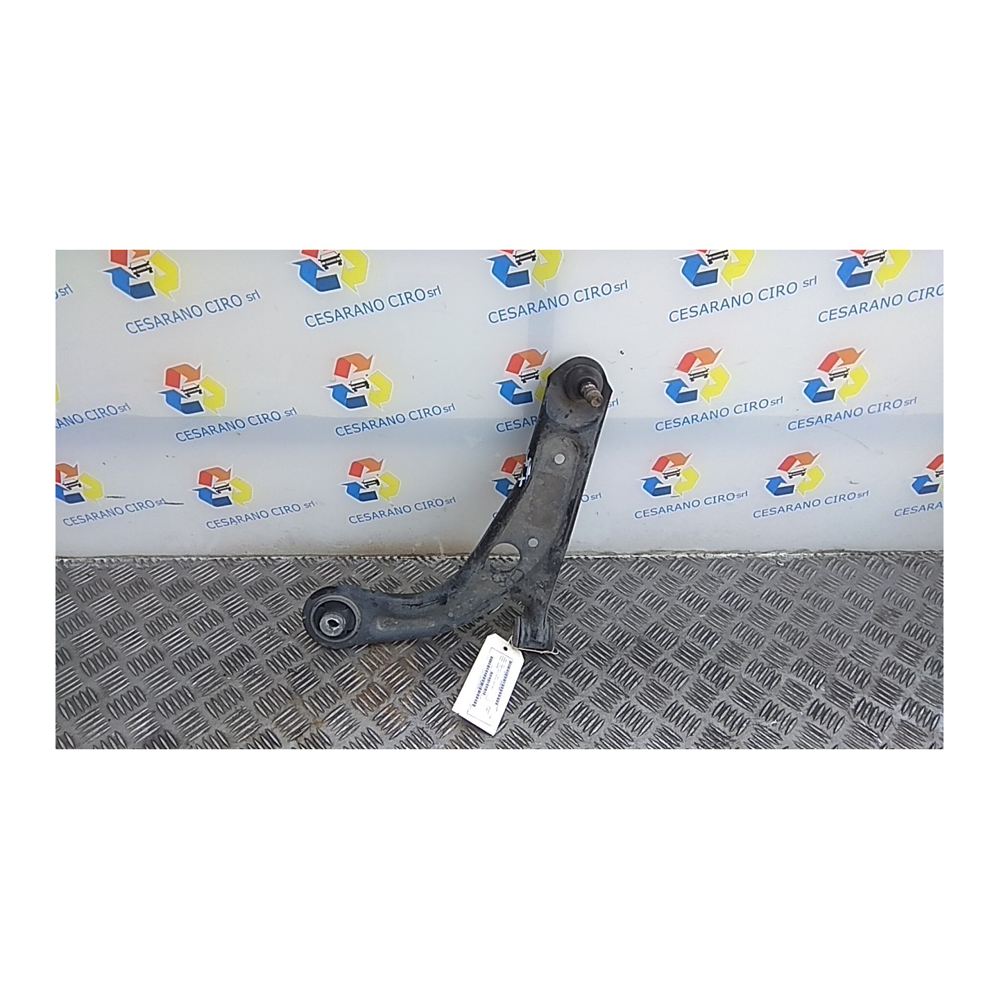 BRACCIO OSCILLANTE SOSP. ANT. SX. 070 FIAT PANDA (33) (12/11-04/17) 199A9000 51957401