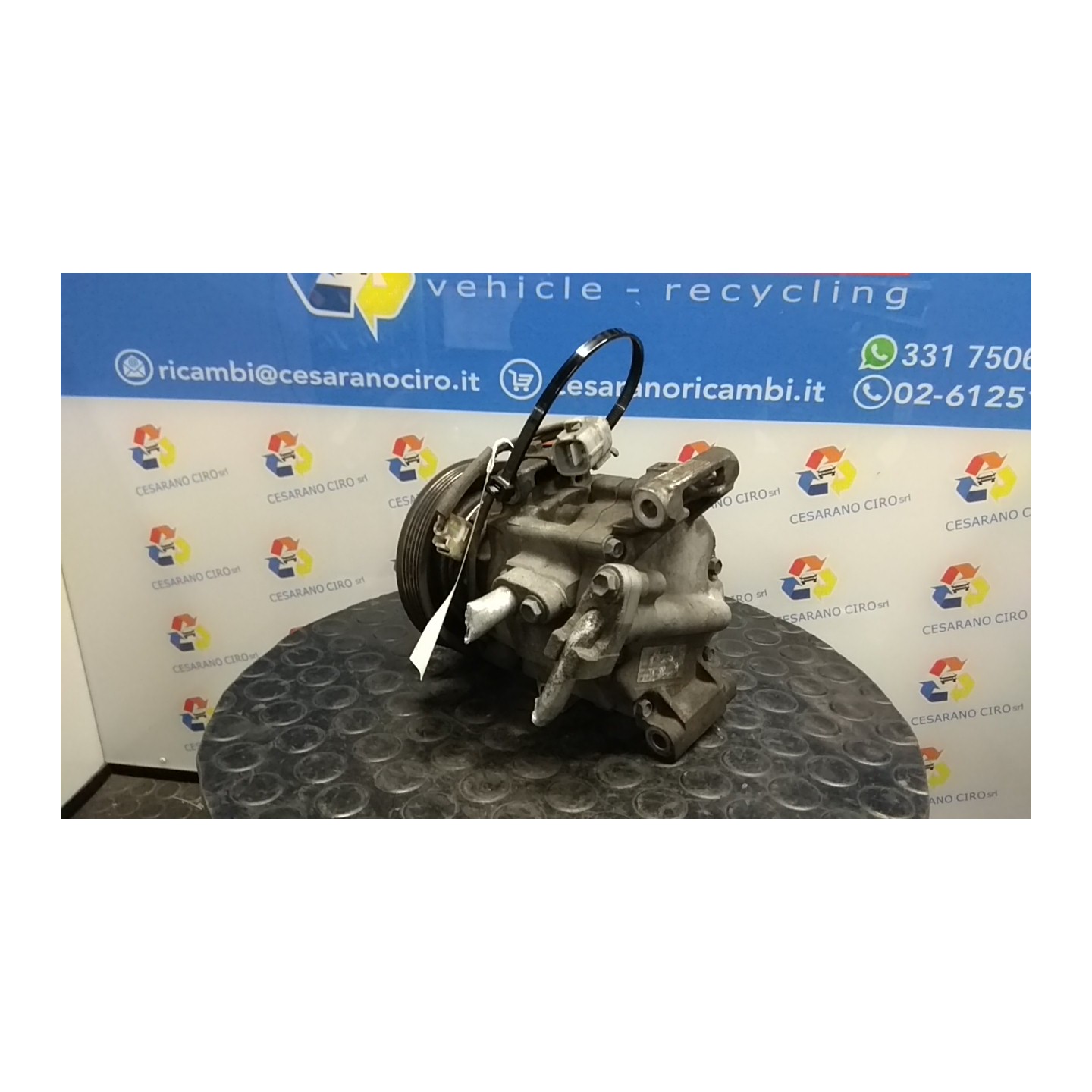 COMPRESSORE A/C 090 TOYOTA YARIS (03/99-11/05)     (JPP) 1NDTV 8832052080
