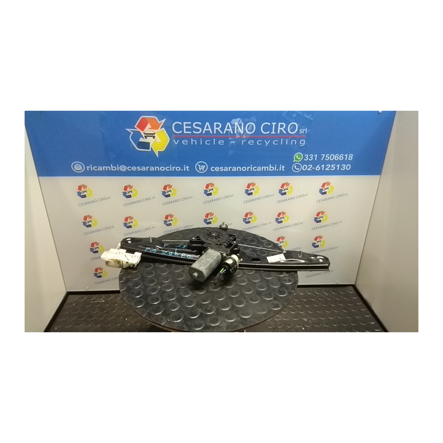 ALZACRISTALLO PORTA POST. SX. 053 FIAT PANDA CROSS (33) (09/14-) 312A7000 51983619