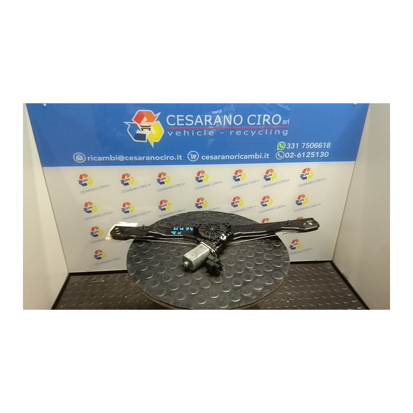 ALZACRISTALLO PORTA POST. DX. 054 FIAT PANDA CROSS (33) (09/14-) 312A7000 51983618
