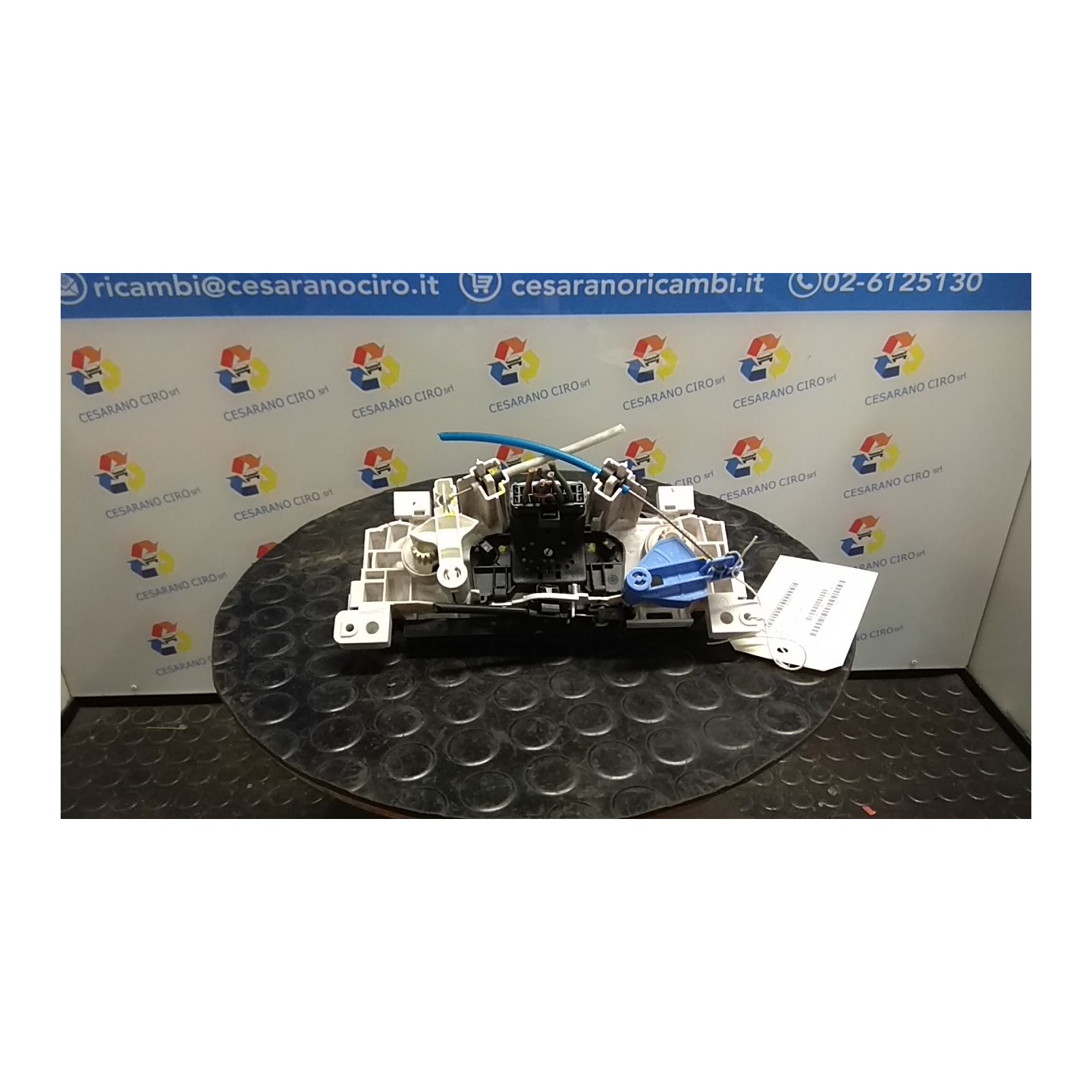 BLOCCO COMANDO CLIMATIZZAZIONE 041 DACIA SANDERO (07/08-04/13) K9KK7 6001551800