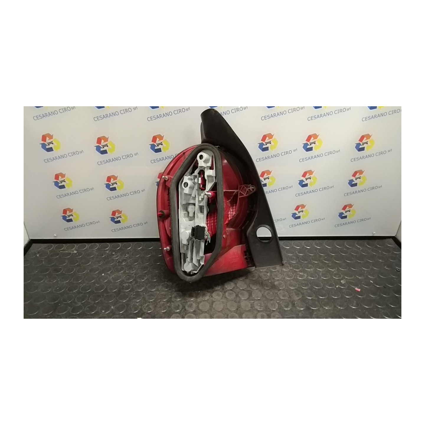 FANALE POST. DX. 166 RENAULT MODUS 1A SERIE (09/04-01/08) D4FD7 8200538785