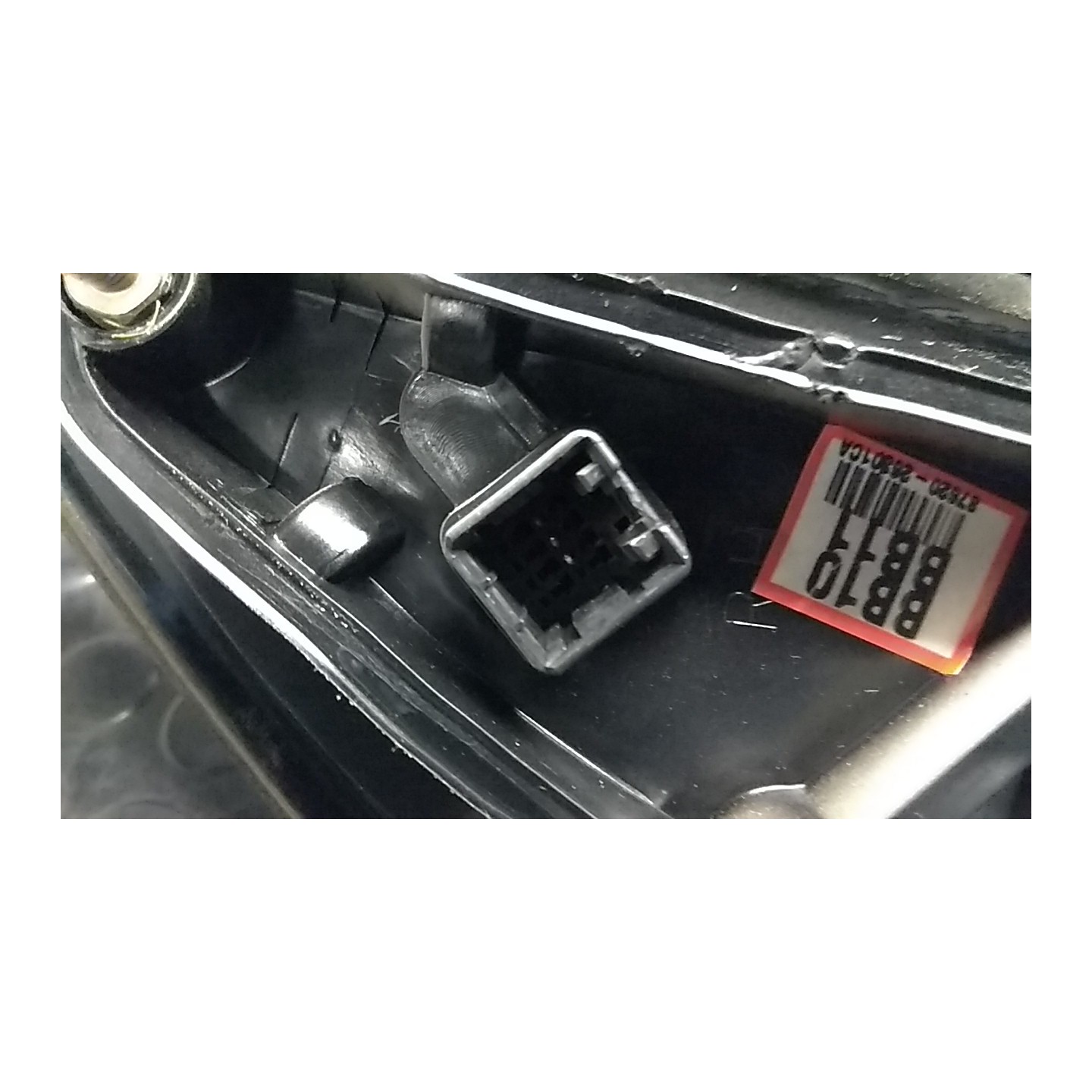 RETROVISORE EST. REGOLAZ. ELETTR. GL DX. 003 HYUNDAI SANTA FE 1A SERIE (01/01-10/06 D4EA 8762026301CA