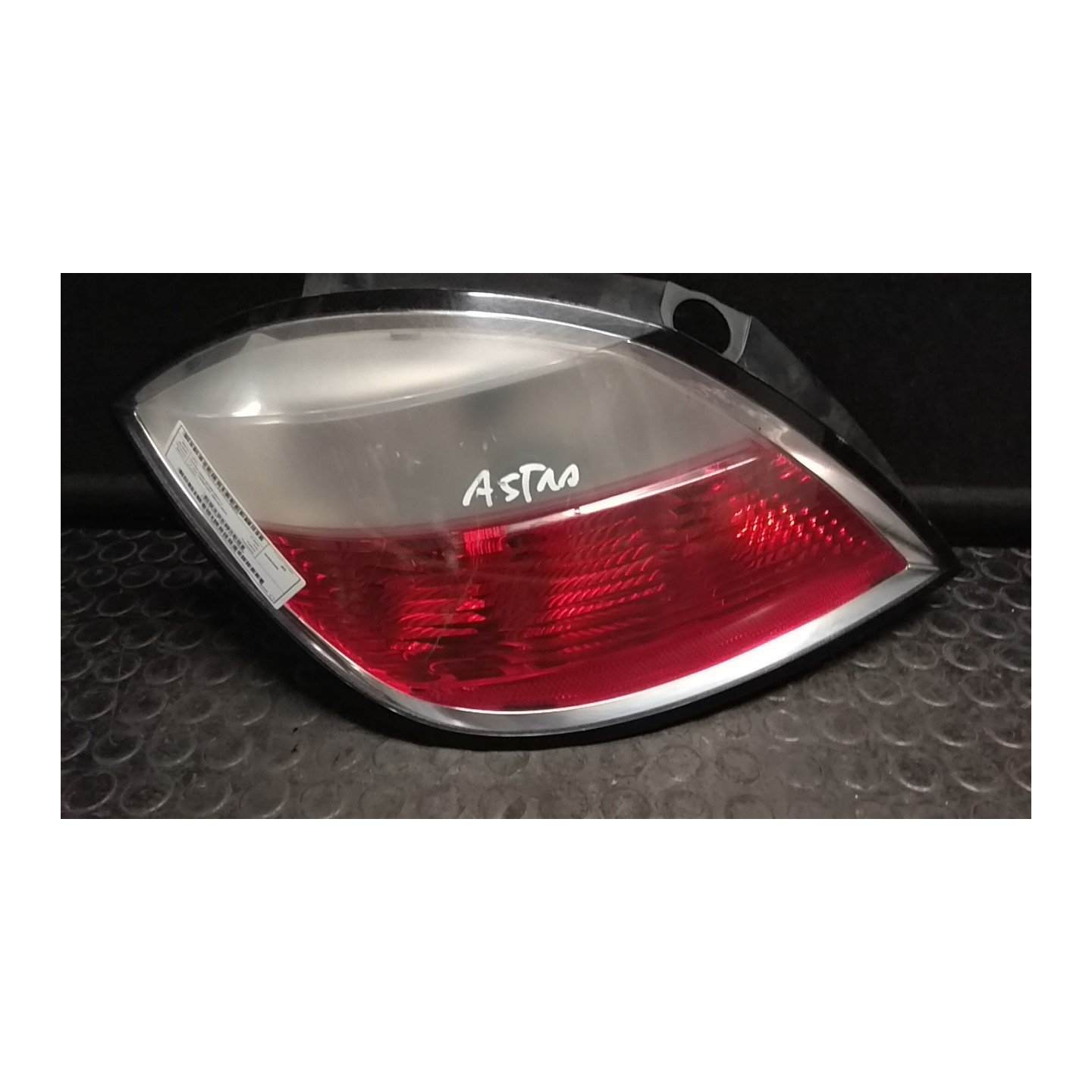 FANALE POST. HELLA SX. 032 OPEL ASTRA (A04) (01/04-03/11) Z14XEP 93190304