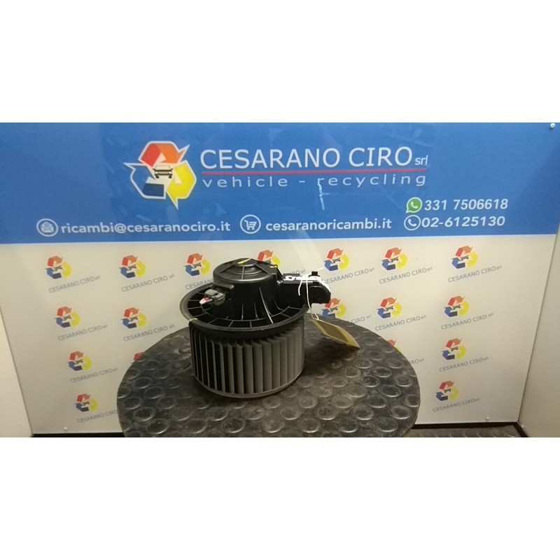 MOTORINO VENTILAZIONE ABITACOLO 112 HYUNDAI I20 (01/09-) G4LA 971111J000