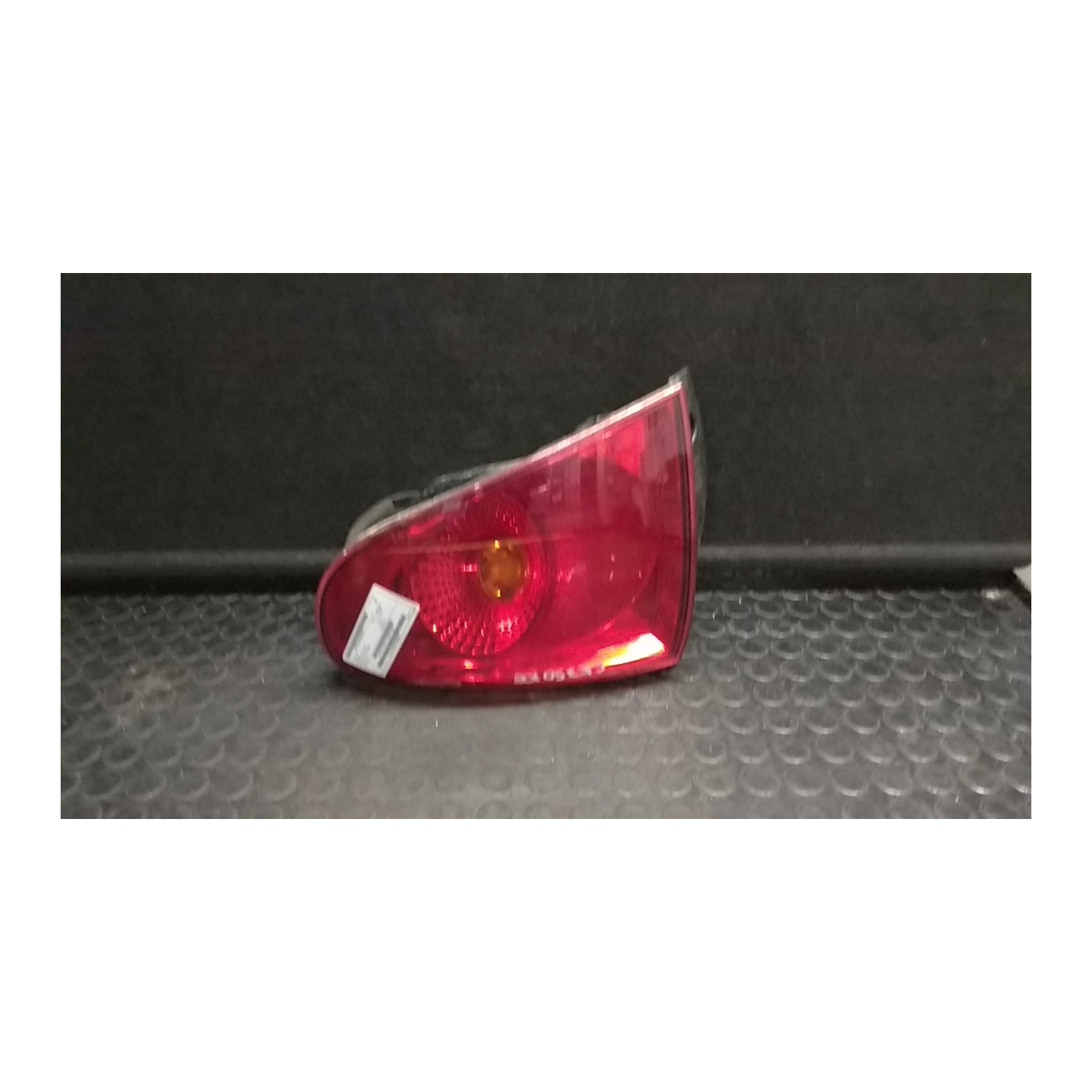 FANALE POST. NERO DX. 122 SEAT ALTEA (5P) (03/04-) BGU 5P0945112B9B9