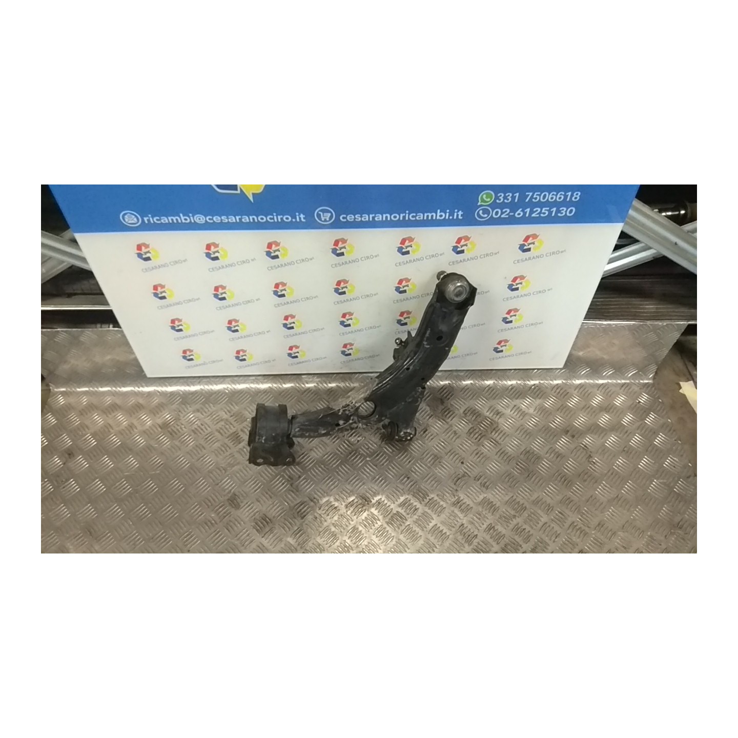 BRACCIO OSCILLANTE SOSP. ANT. DX. 152 MAZDA CX-7 (09/09-12/13) R2 EH6434300A