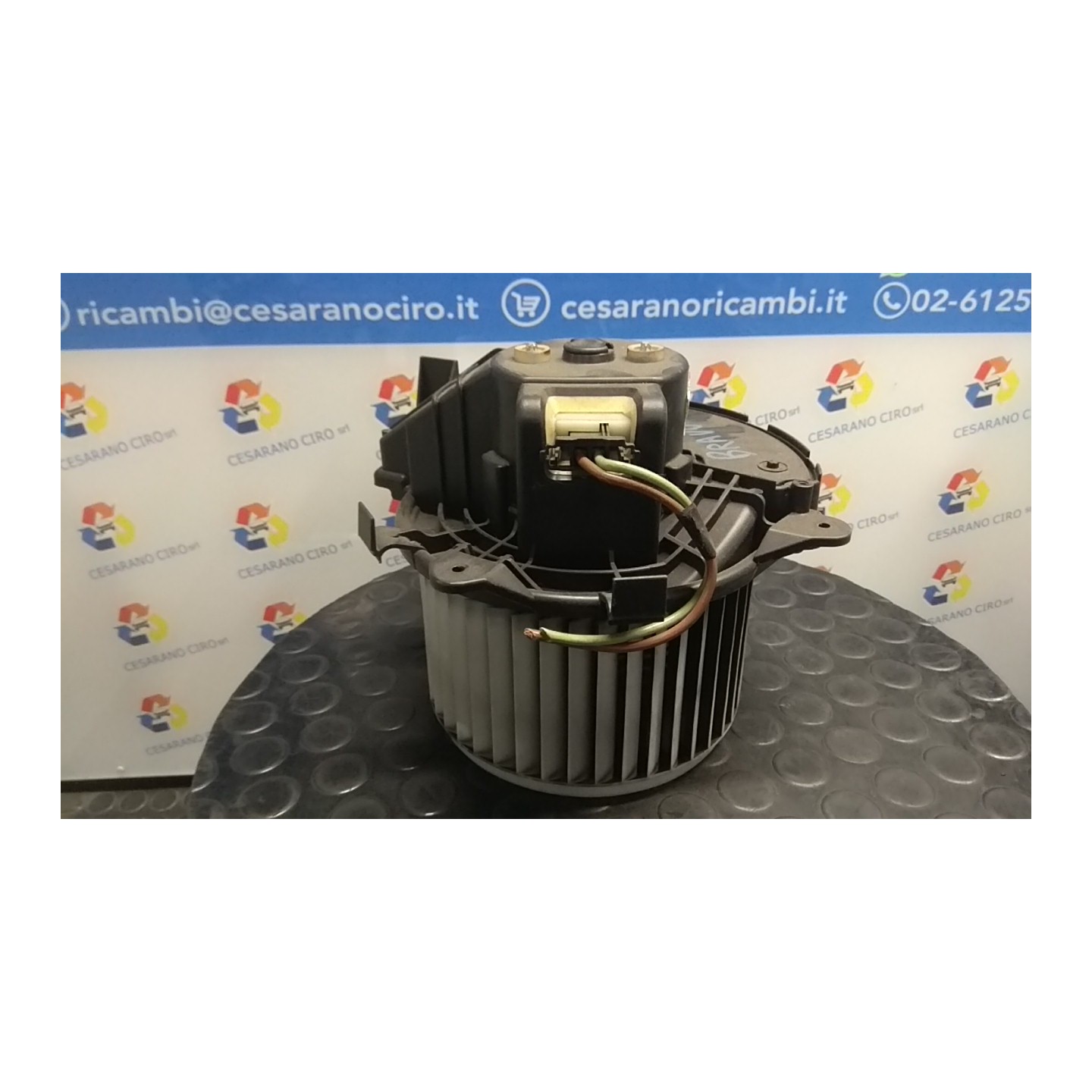 MOTORINO VENTILAZIONE ABITACOLO C/A/C 056 FIAT BRAVO (3Y) (12/09-) 192B2000 77365016