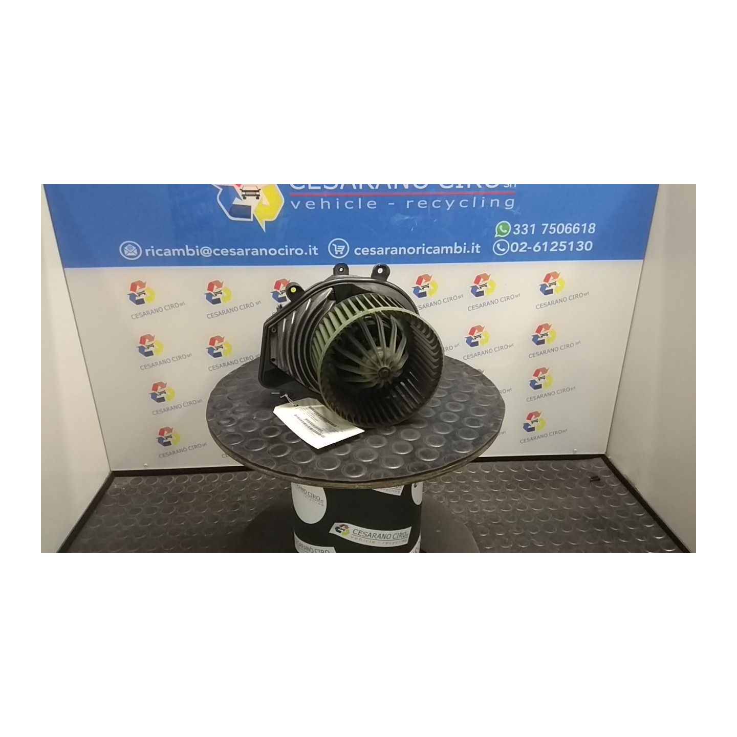 MOTORINO VENTILAZIONE ABITACOLO 043 VOLKSWAGEN PASSAT (3B) (08/96-04/03) ADR 8D1819021B