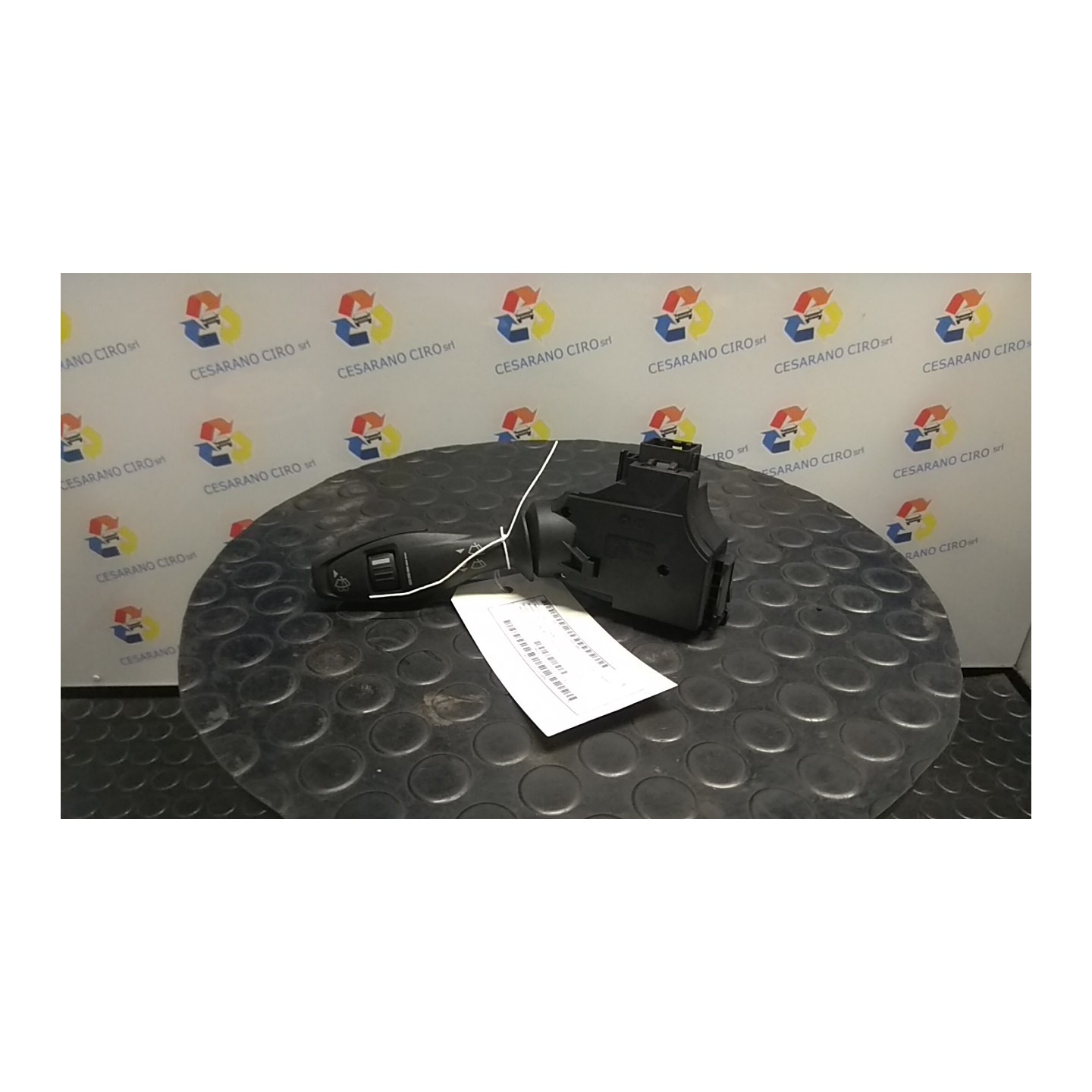 BLOCCO COMANDI TERGICRISTALLI 024 FORD FIESTA (CB1) (09/08-) STJB 1537625