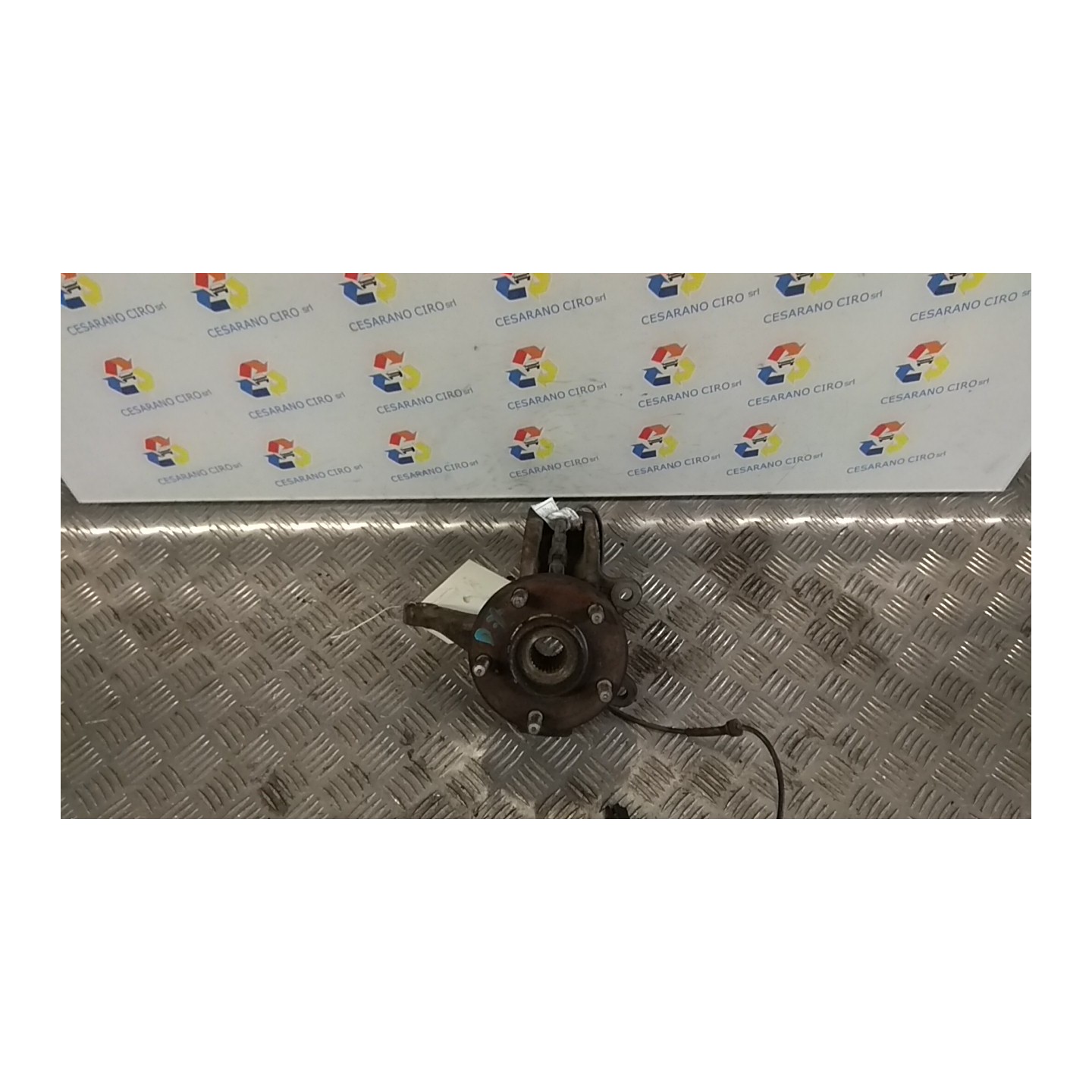 MONTANTE SOSP. ANT. C/MOZZO/CUSCINETTO DX. 033 JAGUAR X-TYPE (02/01-05/10) BG C2S46813