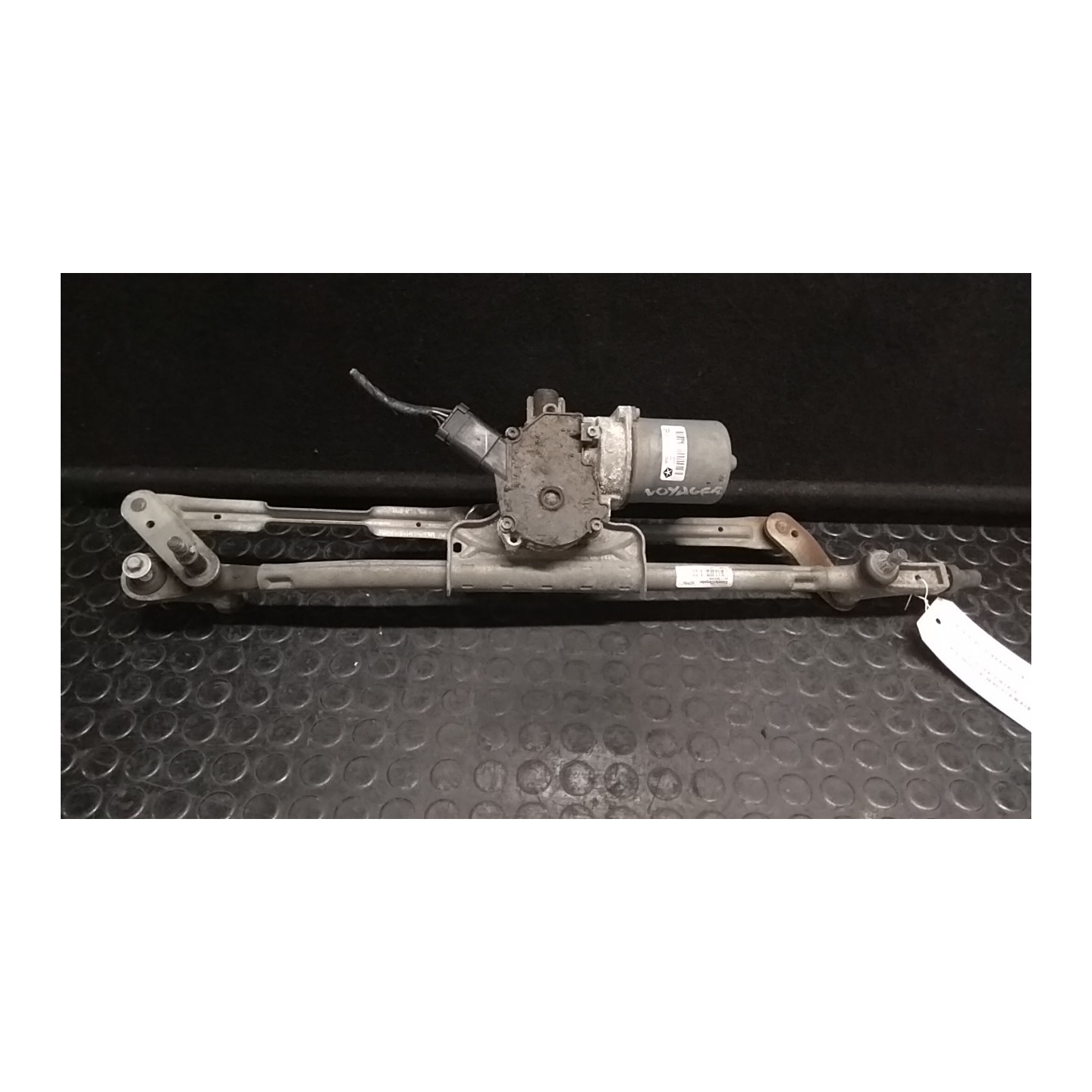 MECCANISMO TERGIPARABREZZA CON MOTORINO 052 CHRYSLER GRAND VOYAGER (03/08-) 5 K05113043AA