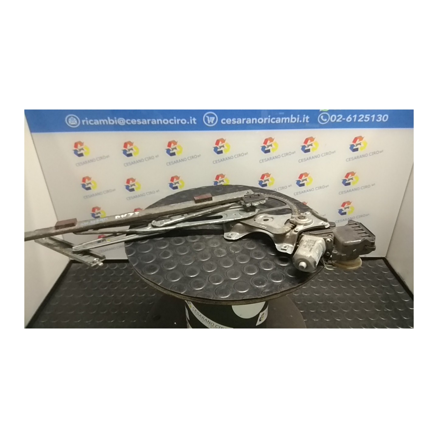 ALZACRISTALLO ELETTR. PORTA ANT. SX. 140 TOYOTA AURIS (01/07-) 1NDTV 6980212220