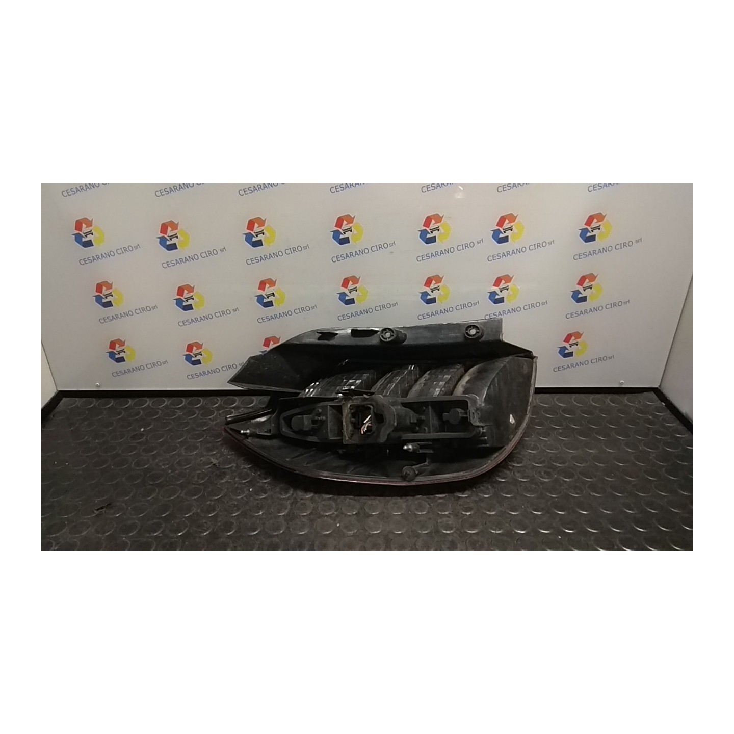 FANALE POST. DX. 158 RENAULT SCENIC 2A SERIE (06/03-08/09) K9KP7 8200493375