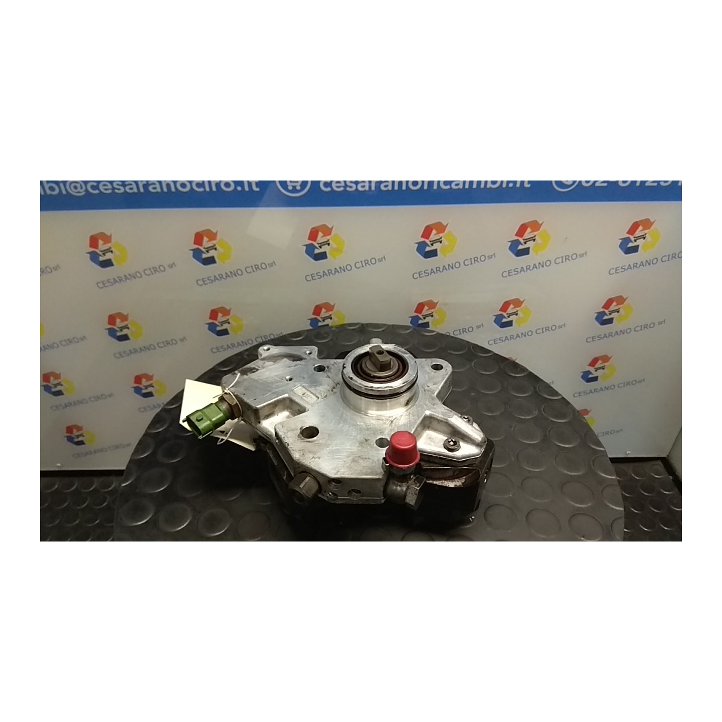 POMPA INIEZIONE 046 VOLVO V70/XC70 (01/00-10/07) D5244T(4) 36000573