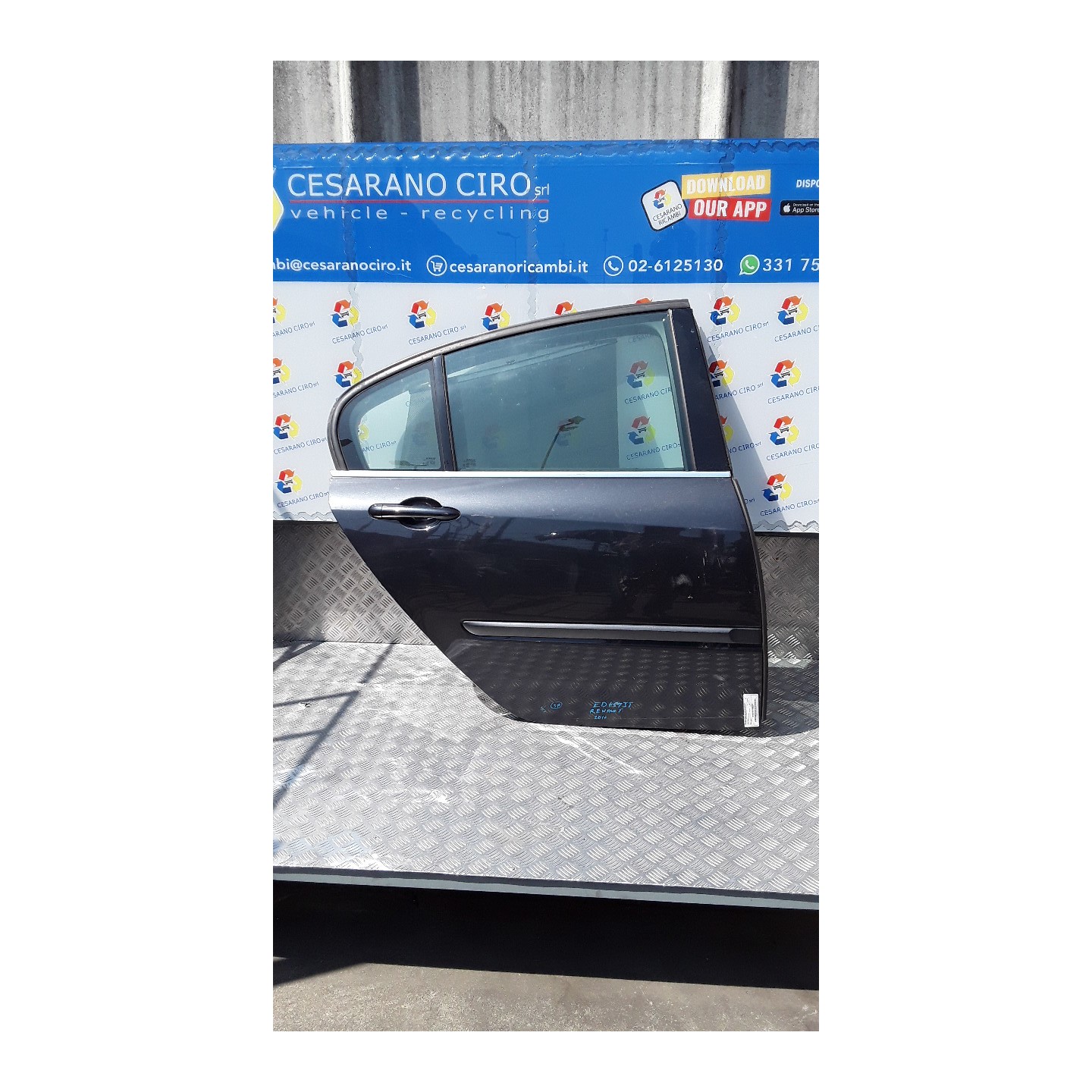 PORTA POST. DX. 018 RENAULT LAGUNA 3A SERIE (09/07-) M9RL8 821000022R