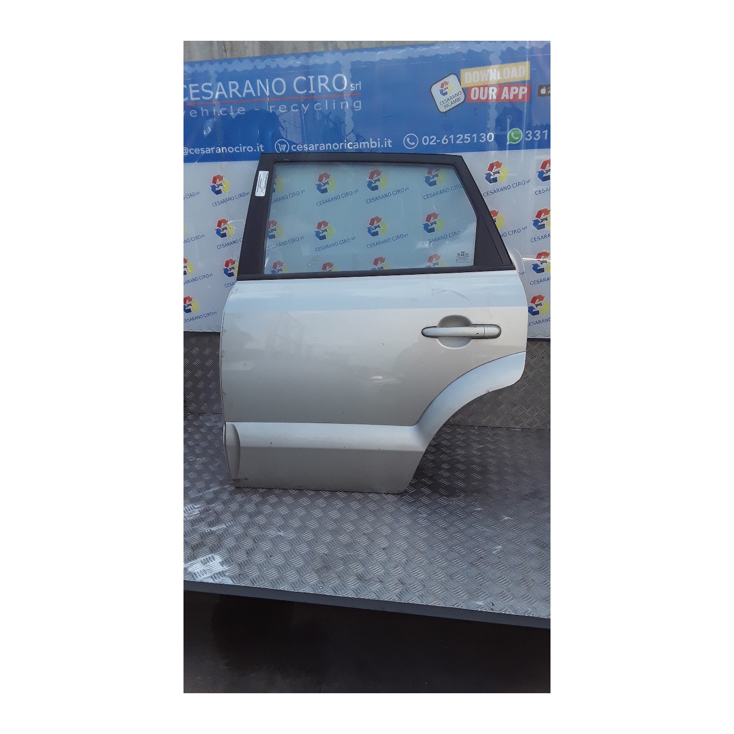 PORTA POST. SX. 106 HYUNDAI TUCSON (07/04-10/10) D4EA 770032E020