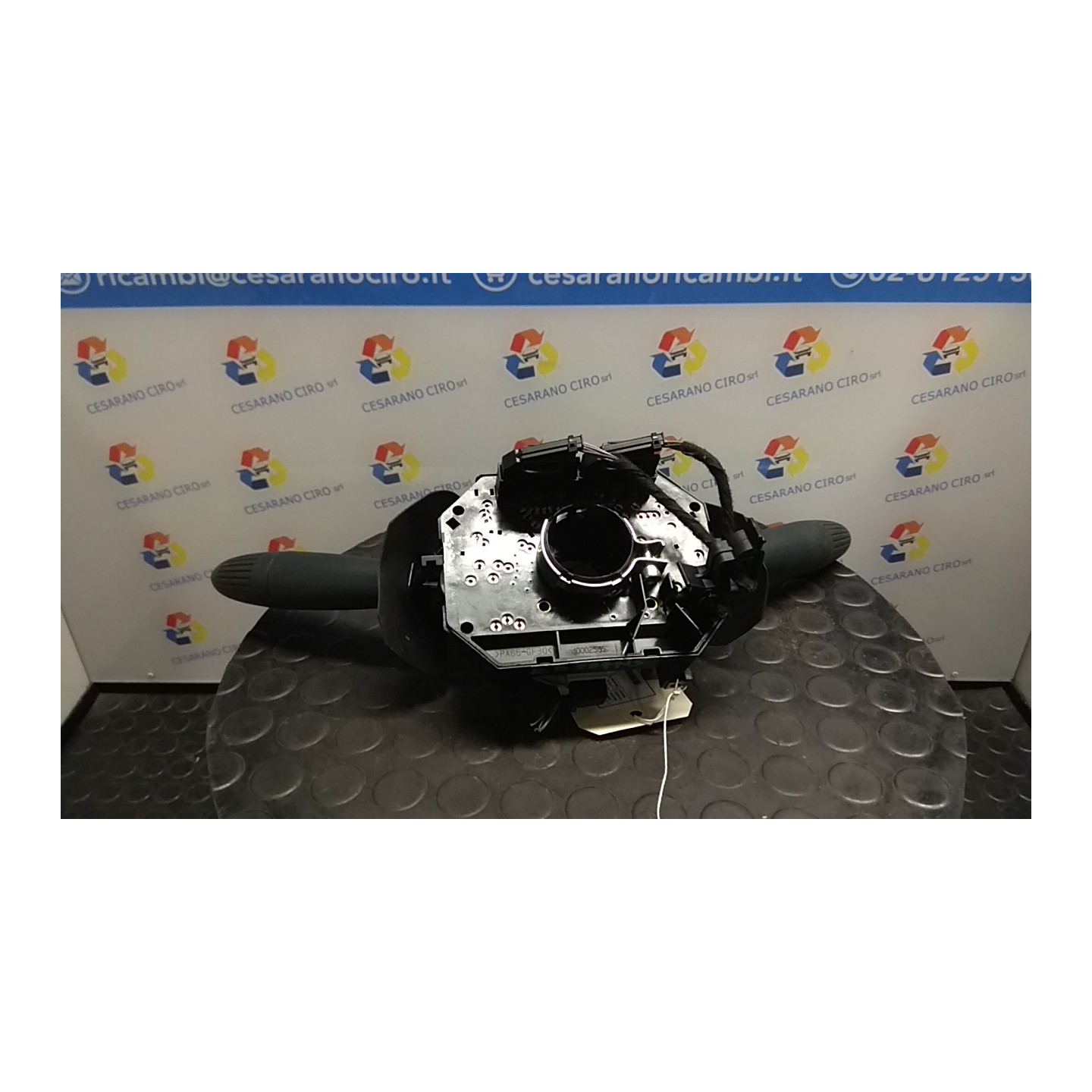 DEVIOGUIDASGANCIO 002 FORD KA (CCU) (10/08-) 169A4000 1790293