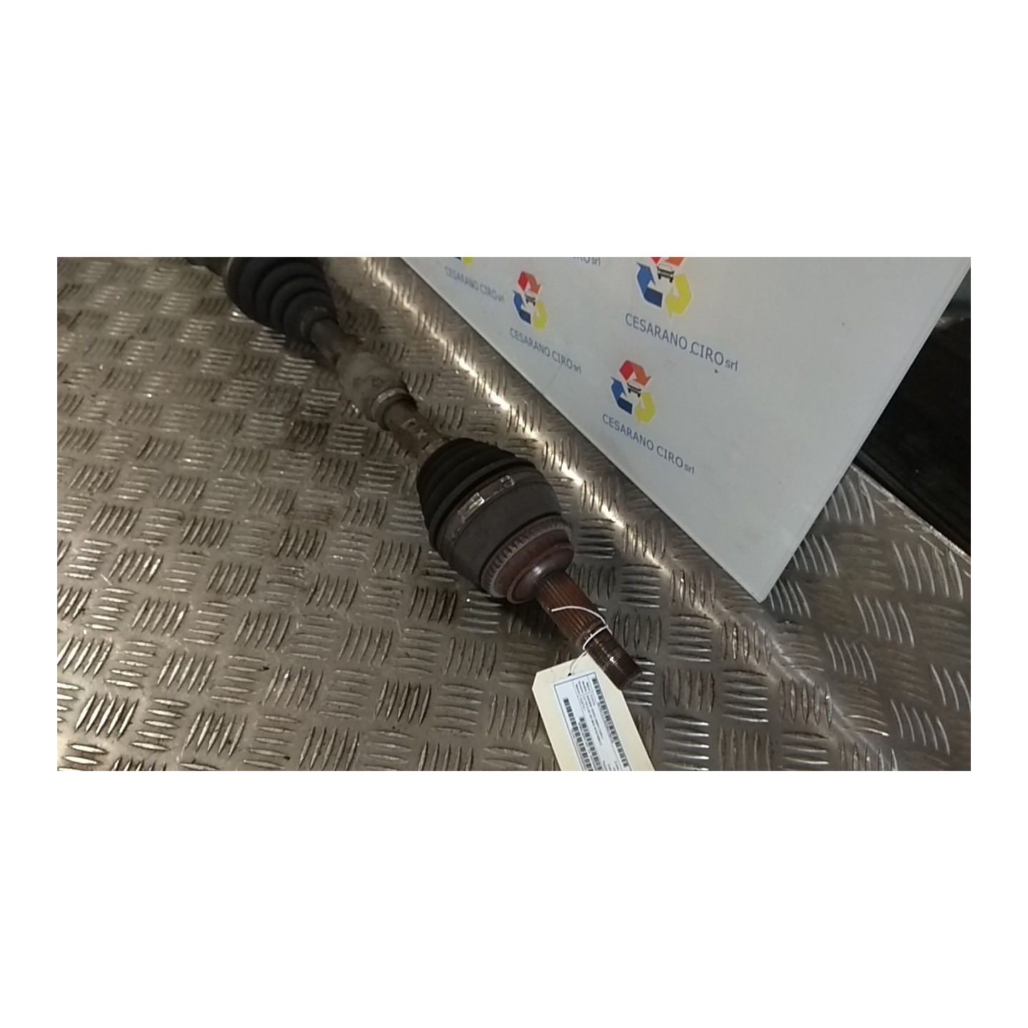 SEMIALBERO ANT. DX. 168 TOYOTA AVENSIS VERSO (09/01-11/03) 1CDFTV 4341044060
