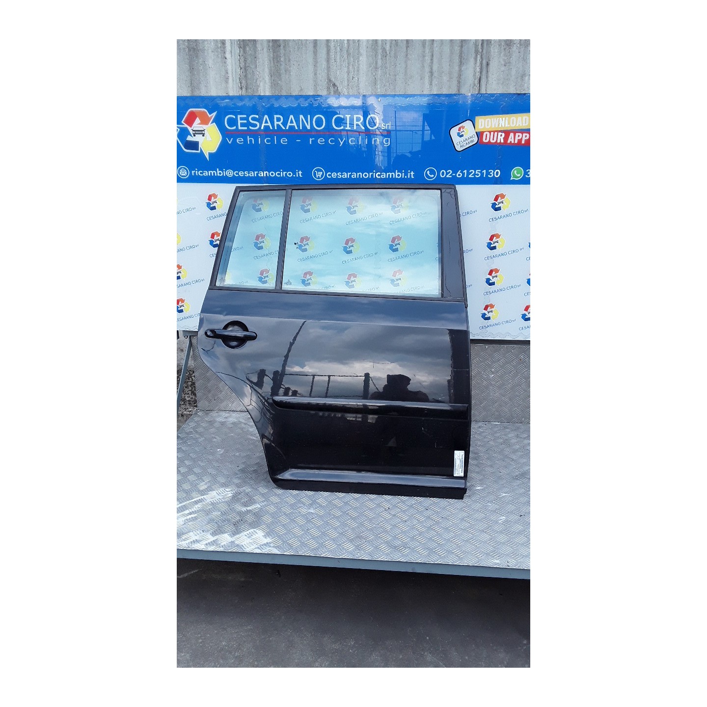 PORTA POST. DX. 017 VOLKSWAGEN TOURAN (1T) (02/03-11/10) BKC 1T0833056S