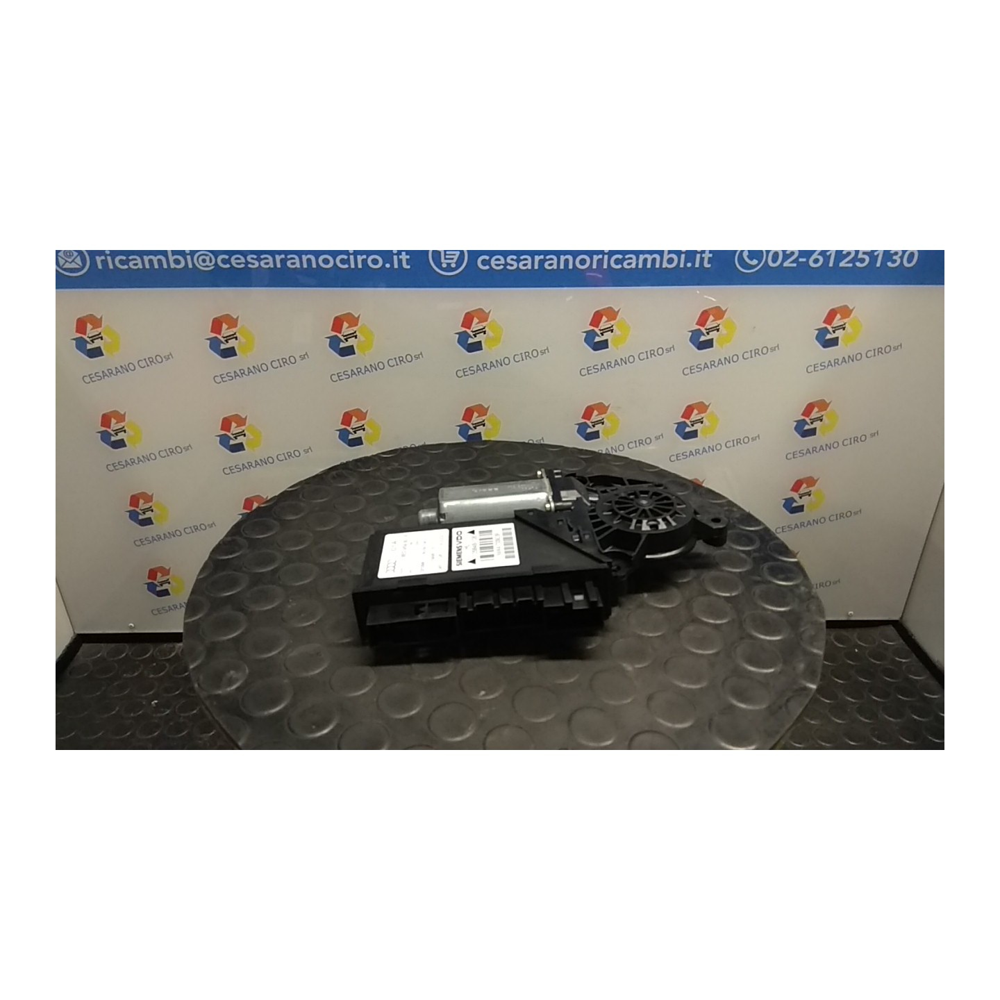 MOTORINO ALZACRISTALLO PORTA POST. SX. 140 AUDI A4 (8E) (11/00-11/04) ALT 8E0959801E