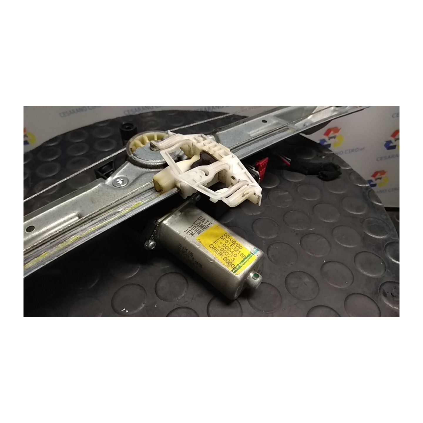 ALZACRISTALLO ELETTR. PORTA ANT. CON MOTORINO SX. 088 LANCIA DELTA (TH) (06/08-03/11) 198A4000 51943449