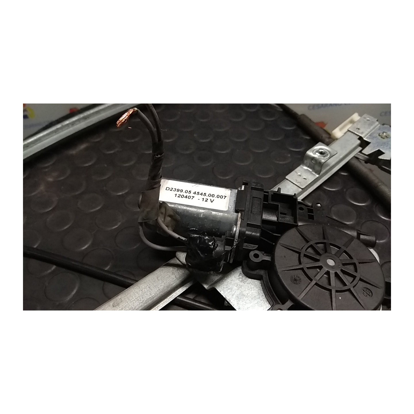 ALZACRISTALLO PORTA ANT. DX. 073 SEAT CORDOBA (6K) (07/99-11/02) AUD 6K4837402Q