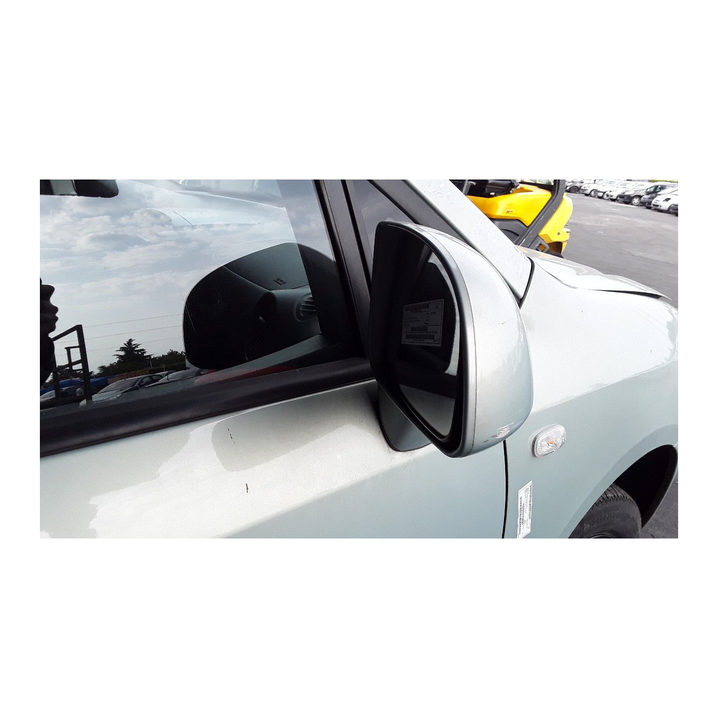 RETROVISORE EST. REGOLAZ. ELETTR. VERNICIATO TERMICO DX. 044 KIA CARENS 2A SERIE (11/06-) D4EA 876201D340