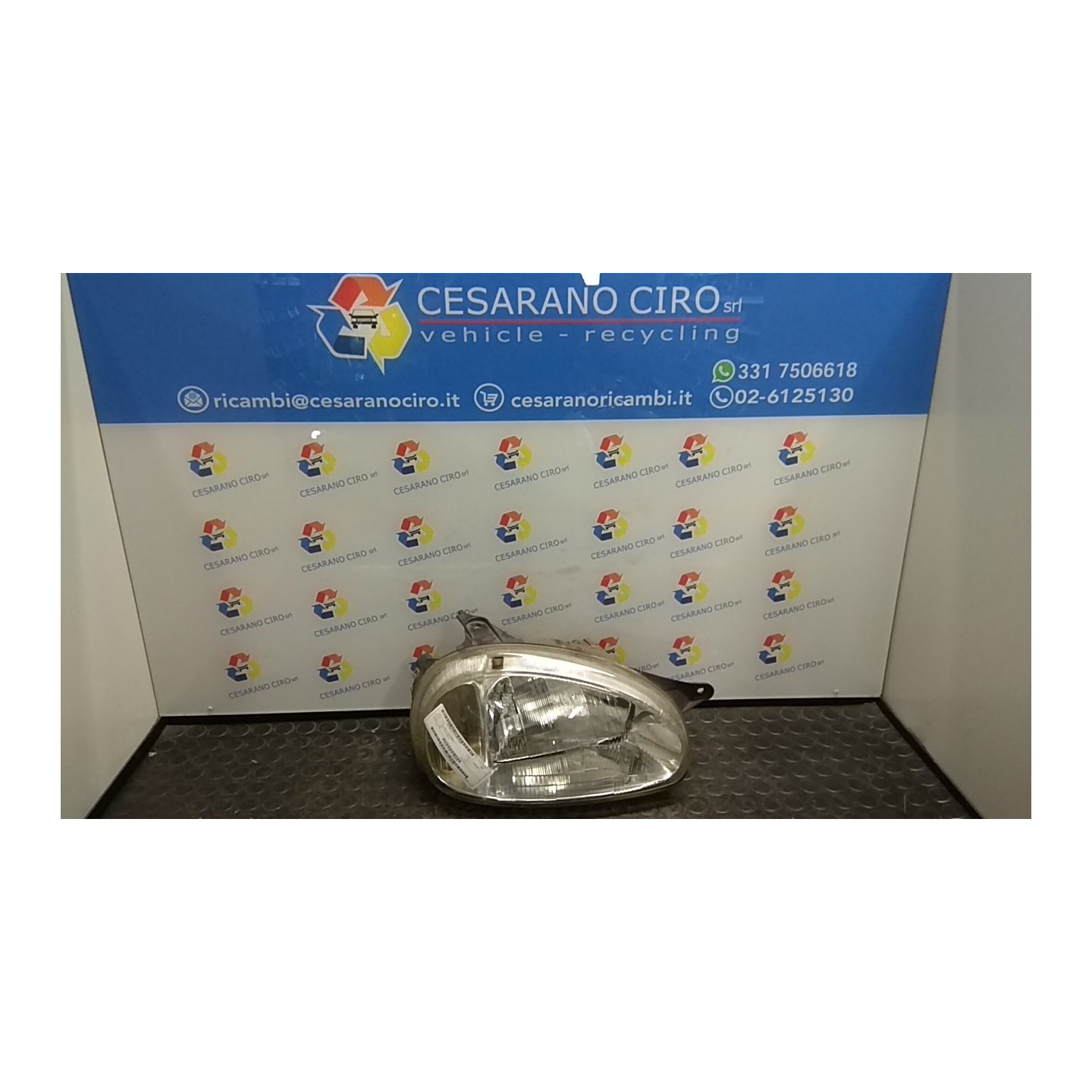 PROIETTORE DX. 071 OPEL CORSA (S93) (01/93-09/00) X12SZ 90444787