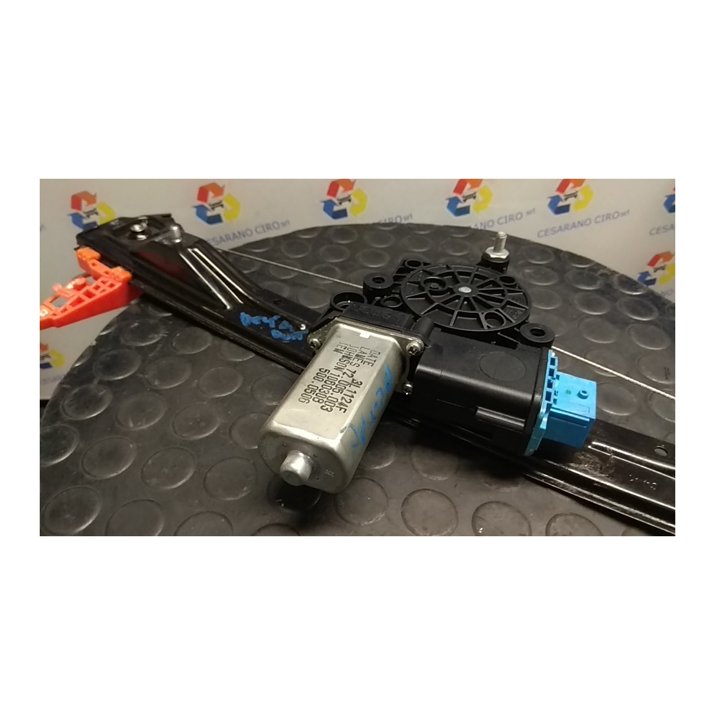 ALZACRISTALLO ELETTR. PORTA ANT. CON MOTORINO SX. 075 LANCIA DELTA (TH) (06/08-03/11) 198A2000 51943449