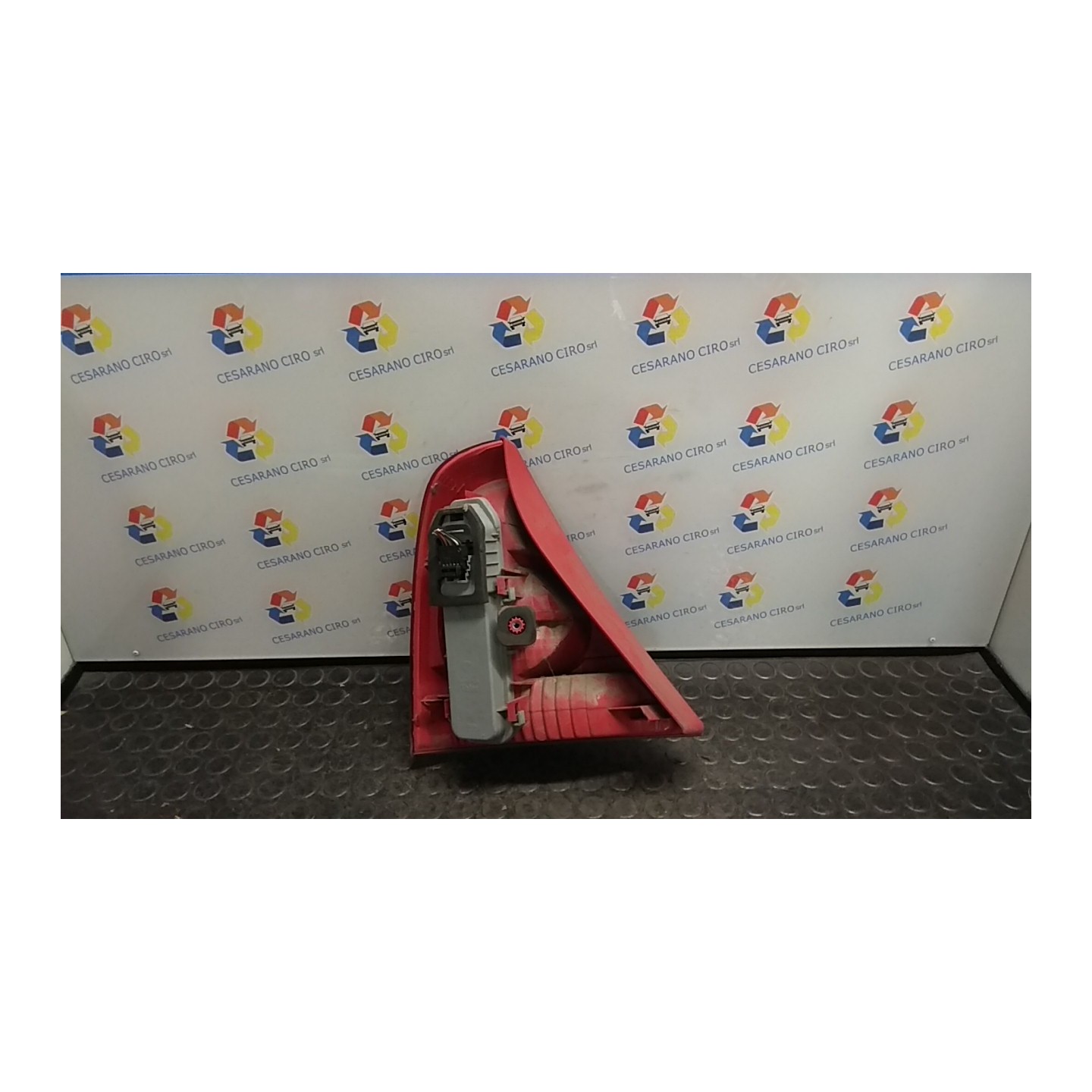 FANALE POST. DX. 012 RENAULT CLIO 2A SERIE (05/01-11/10) D4FB7 8200917487