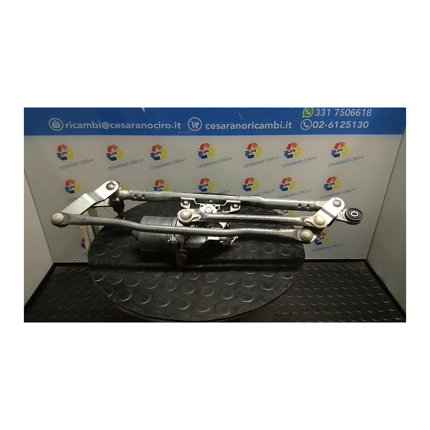MECCANISMO TERGIPARABREZZA CON MOTORINO 126 FIAT PANDA (33) (12/11-04/17) 199A9000 52024852