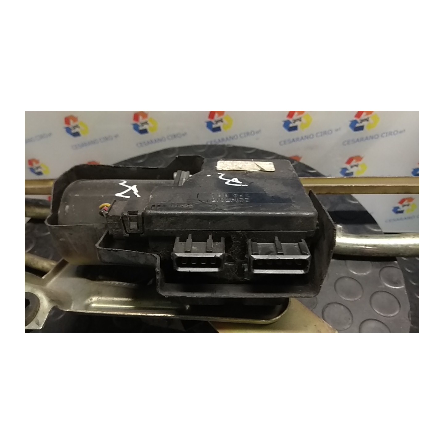 MECCANISMO TERGIPARABREZZA CON MOTORINO 128 LANCIA K BER./SW (11/94-01/02) 838A8000 NB3753010012060
