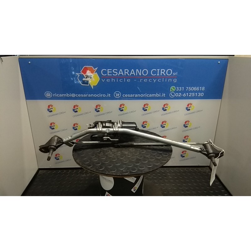 MECCANISMO TERGIPARABREZZA CON MOTORINO 137 RENAULT KANGOO (01/08-) K9KD8 8200409692