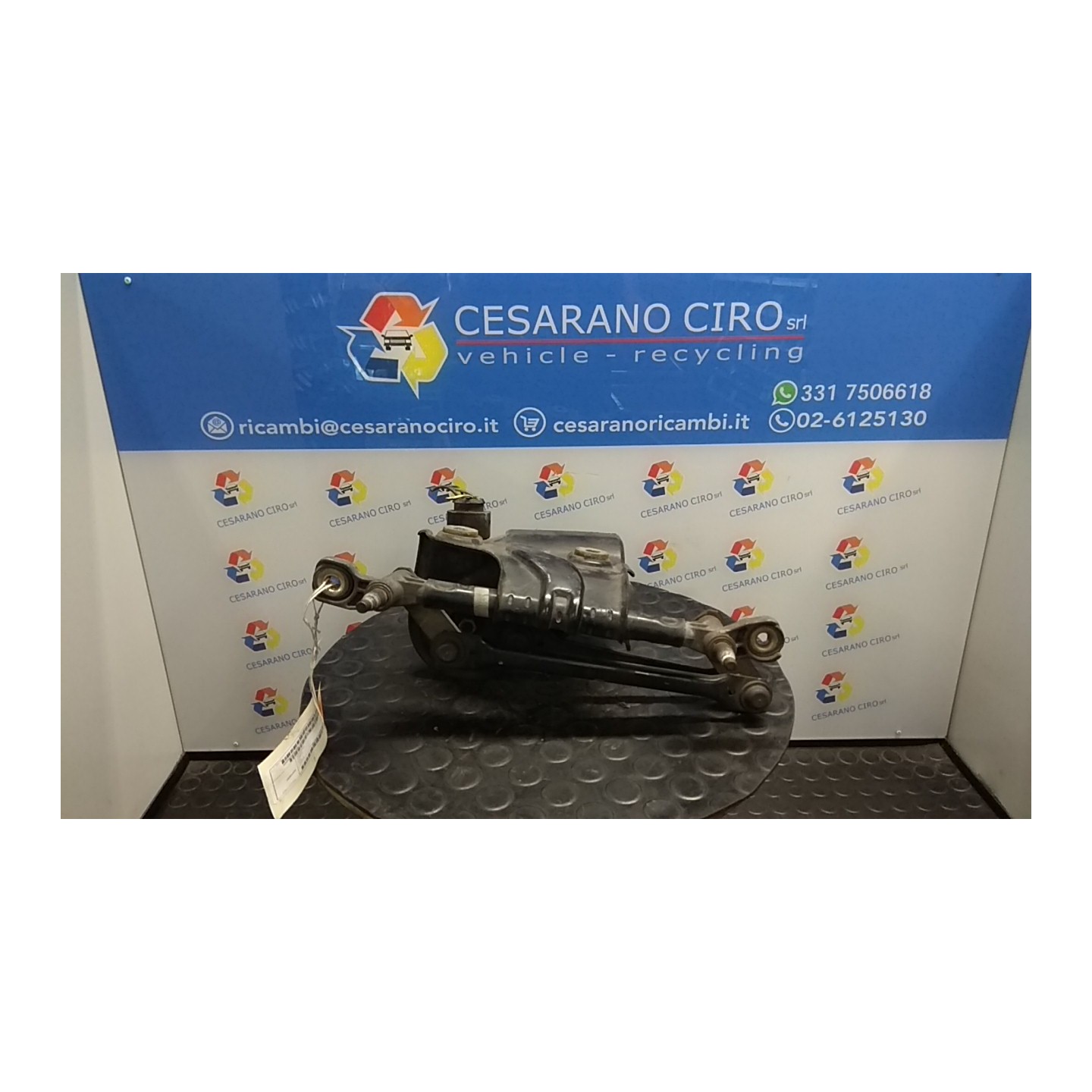 MECCANISMO TERGIPARABREZZA CON MOTORINO 150 VOLKSWAGEN FOX (5Z) (04/05-07/11) BMD NB3753023042002