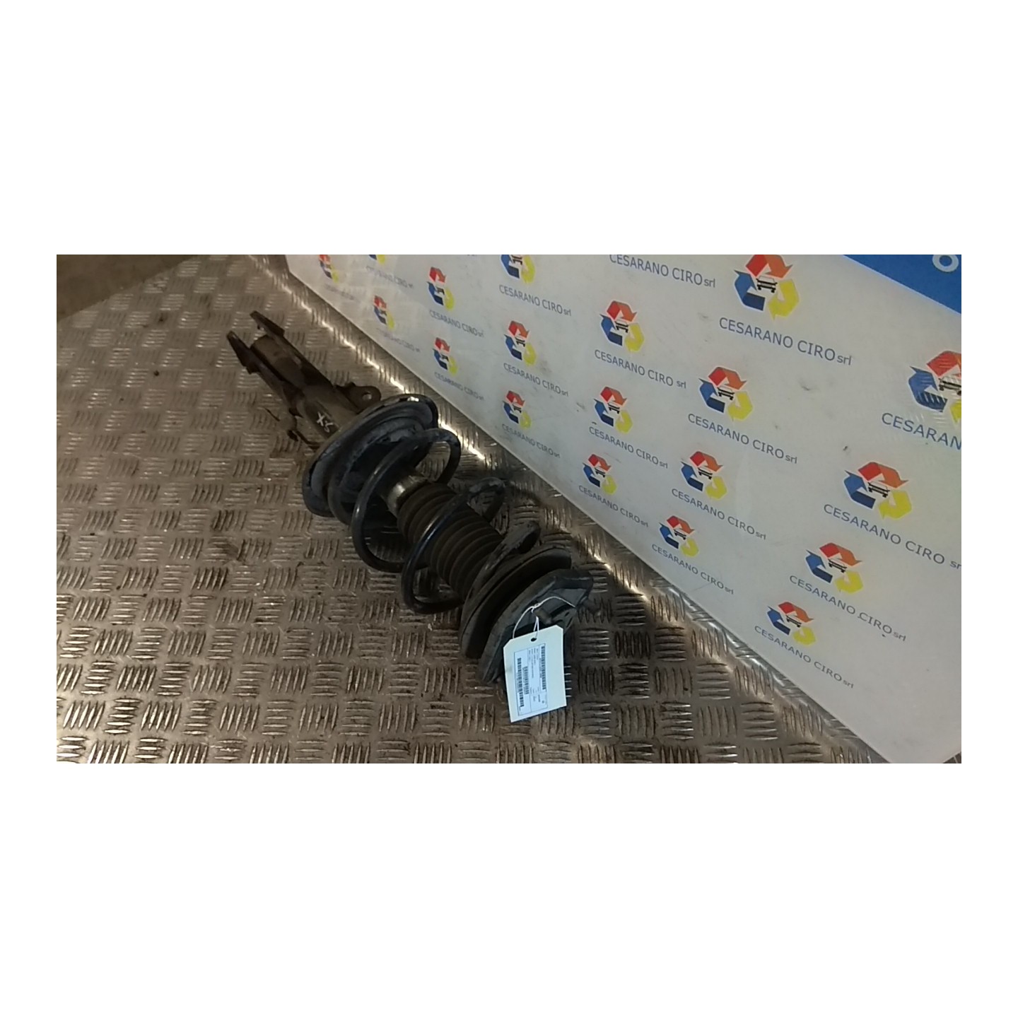 AMMORTIZZATORE ANT. SX. 090 TOYOTA AURIS (01/07-) 1NDTV 4852080107