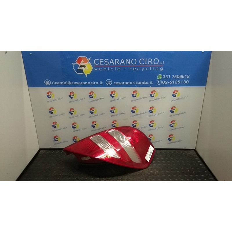 FANALE POST. P/AVANTGARDE DX. 002 MERCEDES-BENZ CLASSE A (W/C169) (07/04-04/13 640940 A1698201064