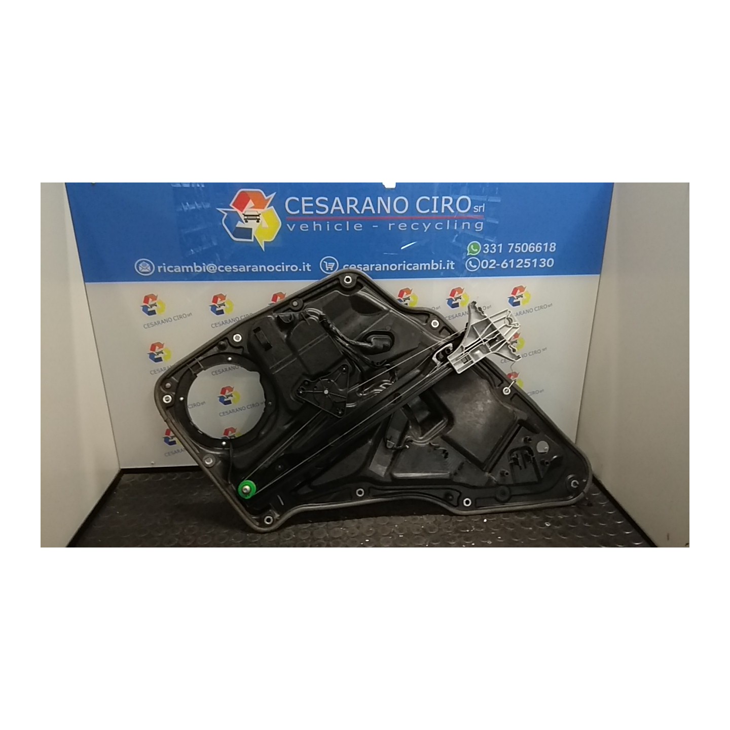 ALZACRISTALLO ELETTR. PORTA POST. SX. 093 VOLKSWAGEN TIGUAN (5N2) (06/11-) CFF 5N0839461A