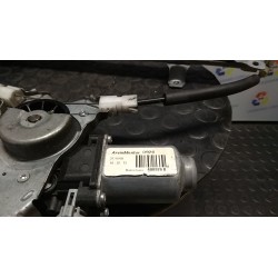 ALZACRISTALLO ELETTR. PORTA ANT. C/MOTORINO DX. 121 NISSAN NOTE (E11E) (02/06-09/13) CR14 807009U000