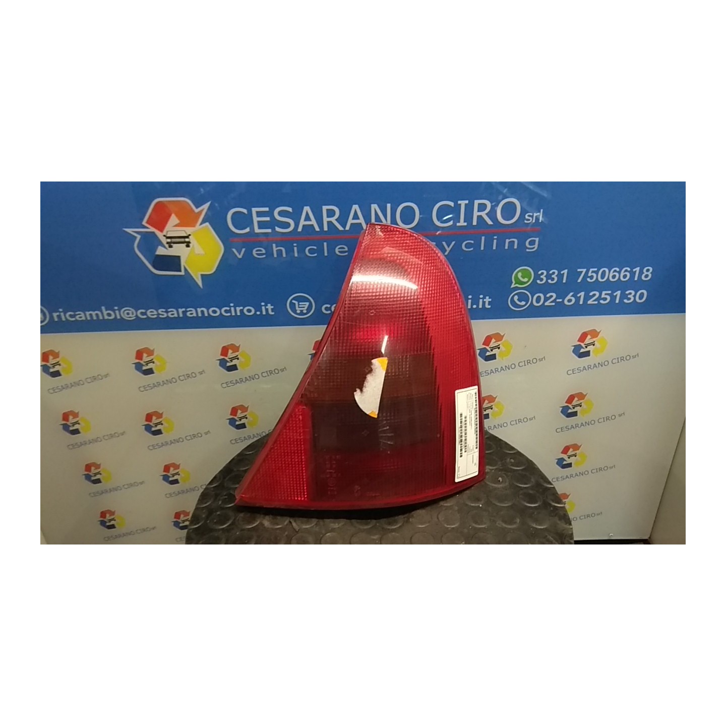 FANALE POST. DX. 049 RENAULT CLIO 2A SERIE (04/98-04/01) K4JA7 7700410518