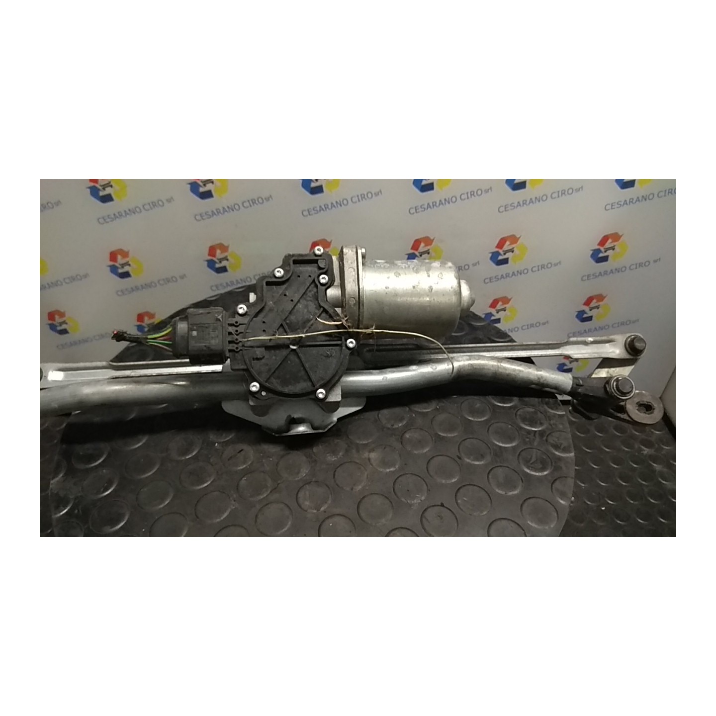 MECCANISMO TERGIPARABREZZA CON MOTORINO 083 SKODA ROOMSTER (5J) (03/10-) CBZ NB3753099018001