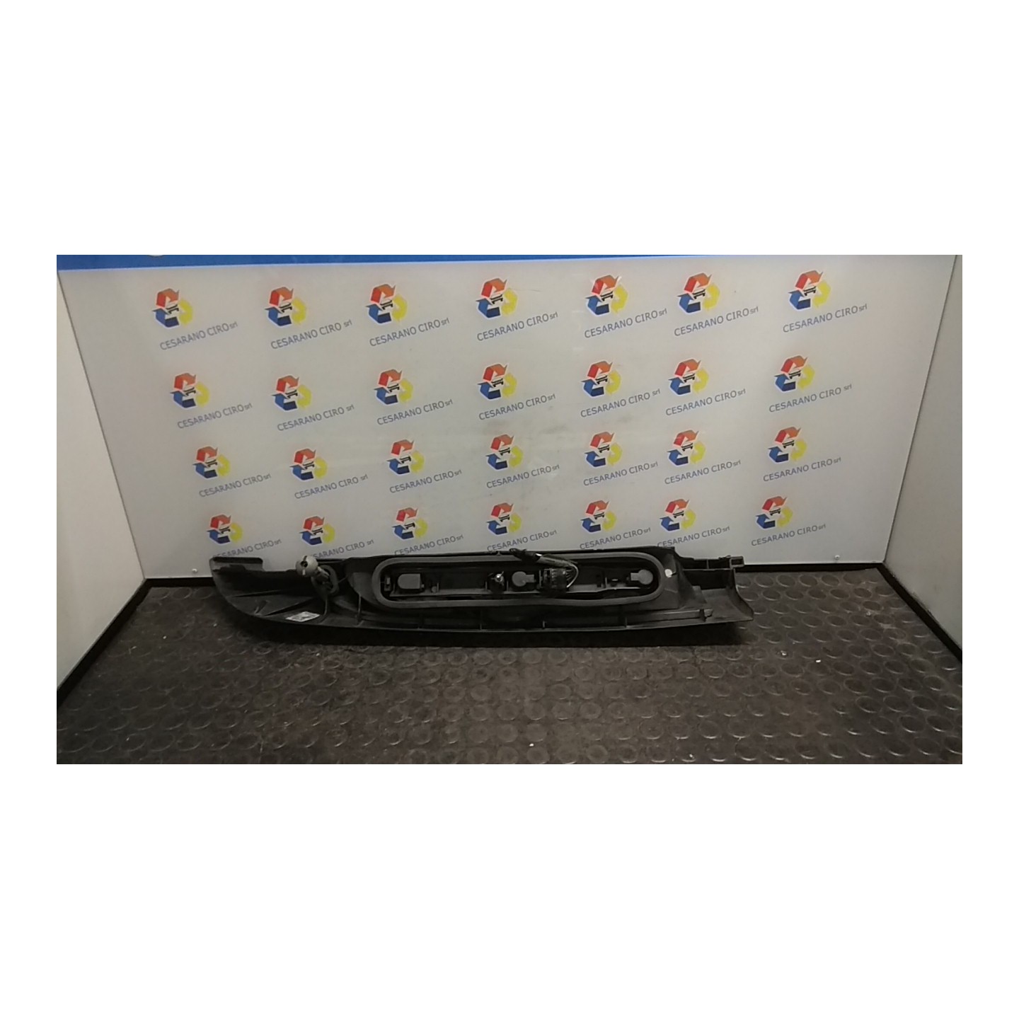 FANALE POST. 2 PORTE BATTENTI DX. 031 RENAULT KANGOO (08/97-04/03) E7JC6 8200103292
