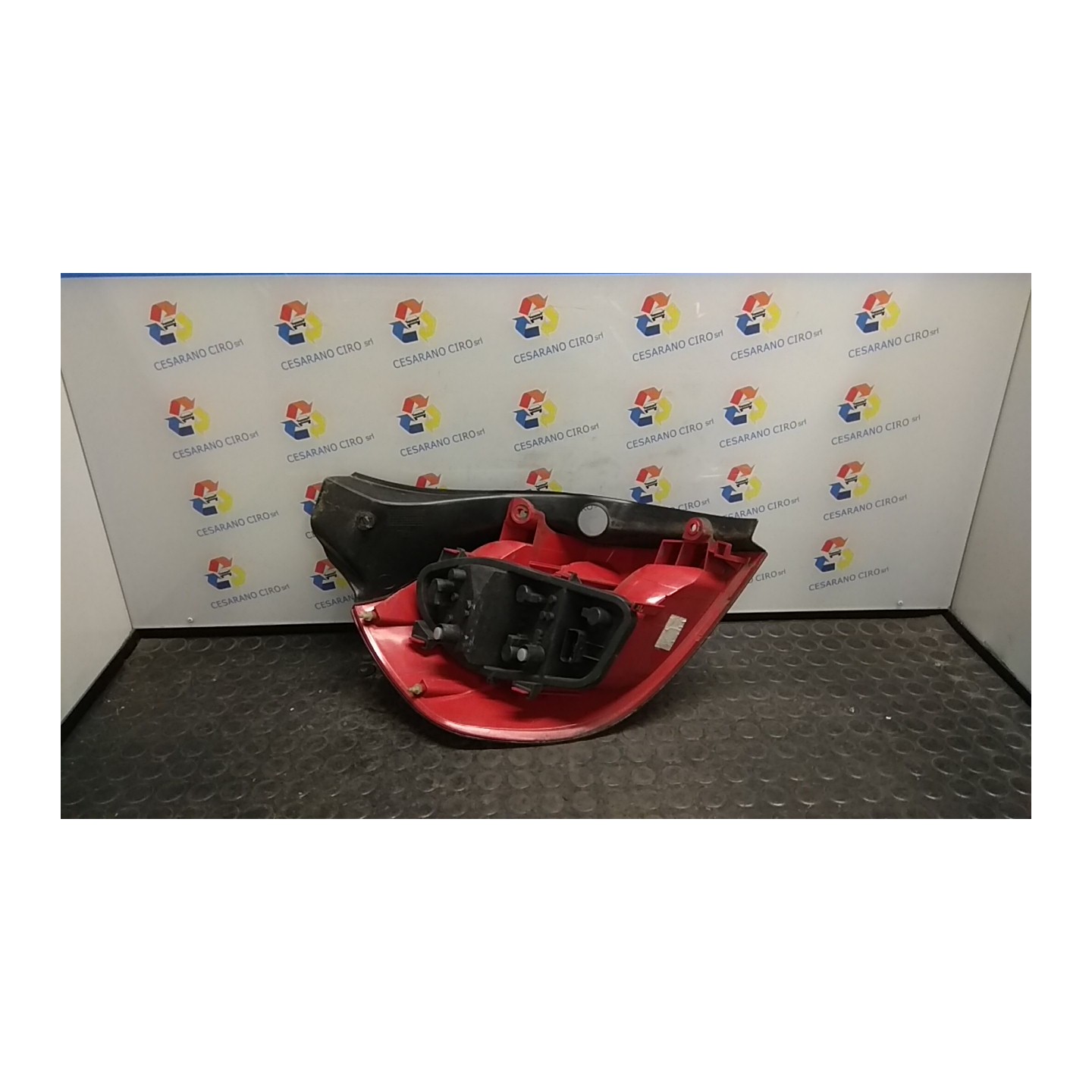 FANALE POST. DX. 043 RENAULT CLIO 3A SERIE (07/05-05/09) D4FD7 8200459960