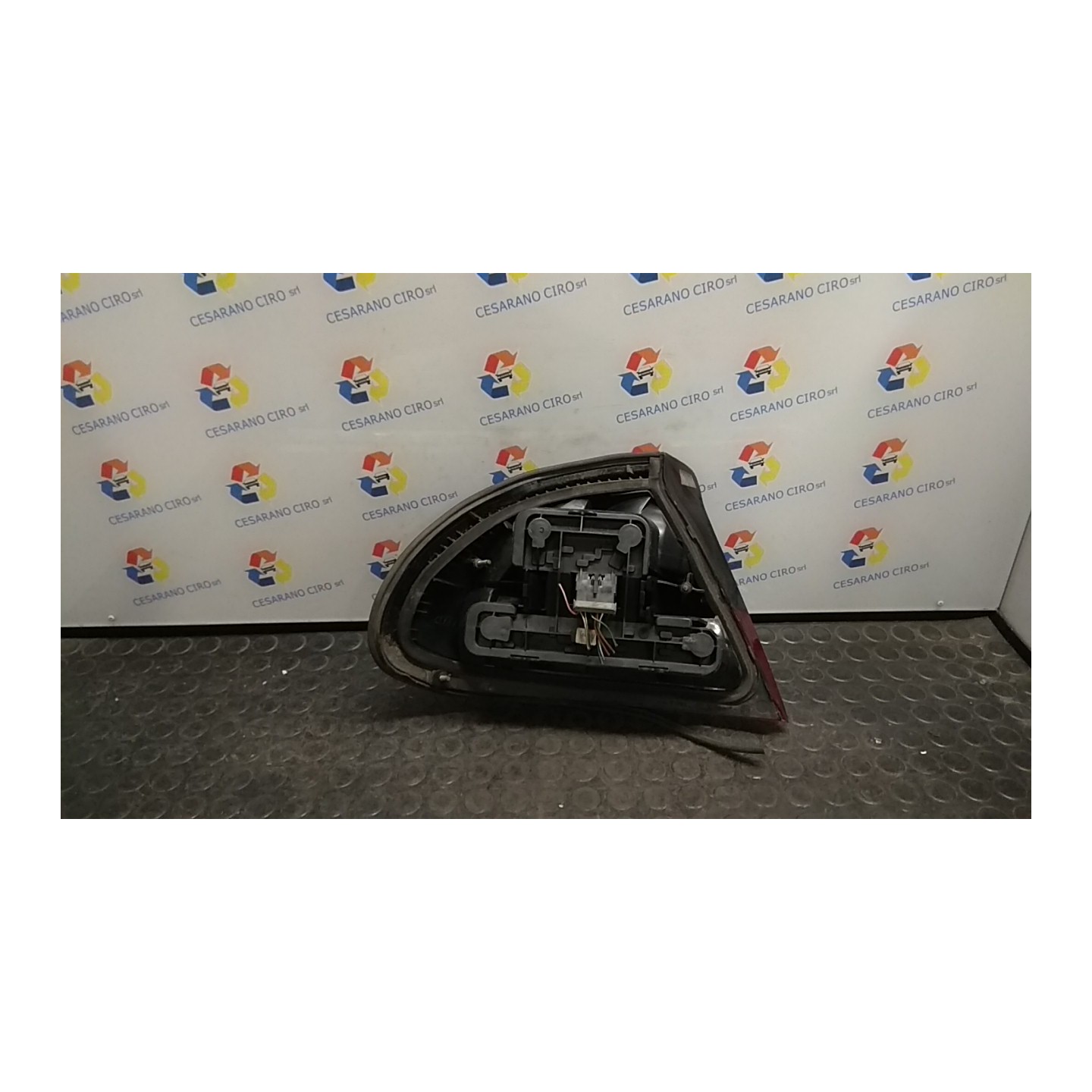 FANALE POST. DX. 066 OPEL TIGRA (S93) (11/94-10/00) X14XE 90510530