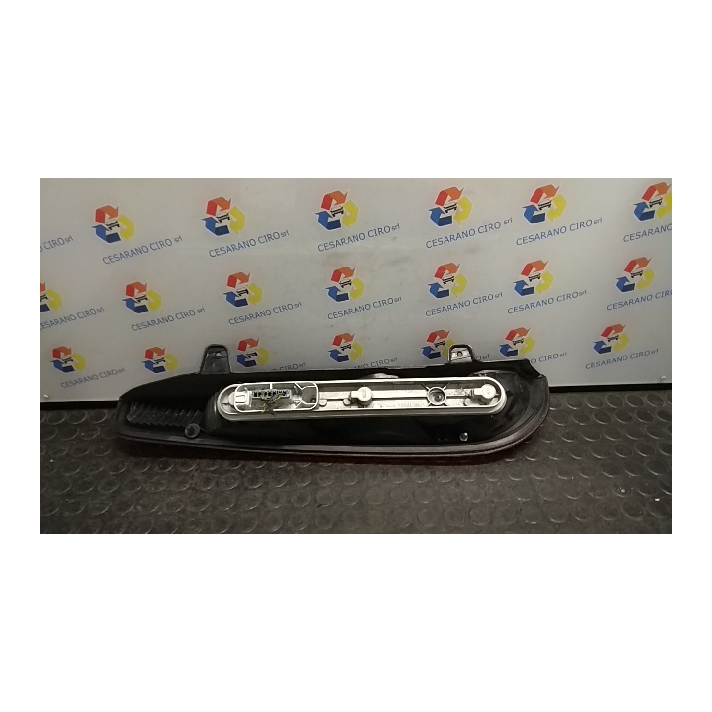 FANALE POST. DX. 070 FORD FOCUS (CAP) (11/04-06/08) G8DA 1420466