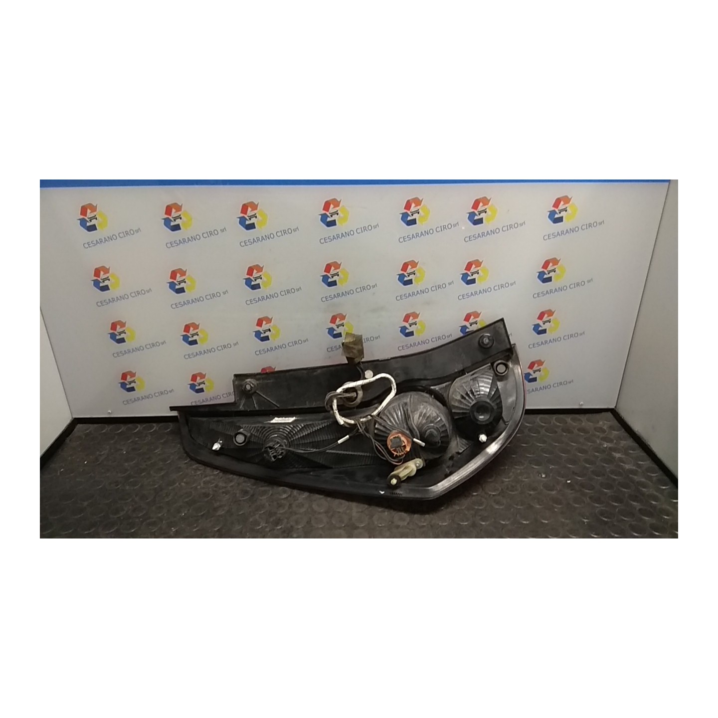 FANALE POST. DX. 074 OPEL AGILA (H08) (01/08-) K10B 93193680