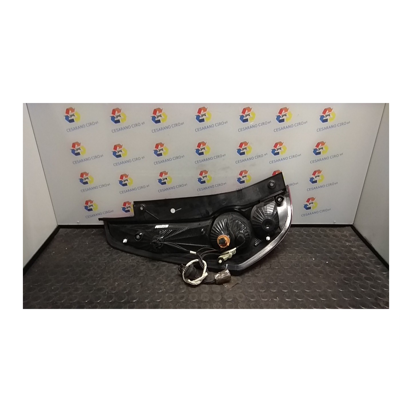 FANALE POST. DX. 076 OPEL AGILA (H08) (01/08-) K10B 93193680